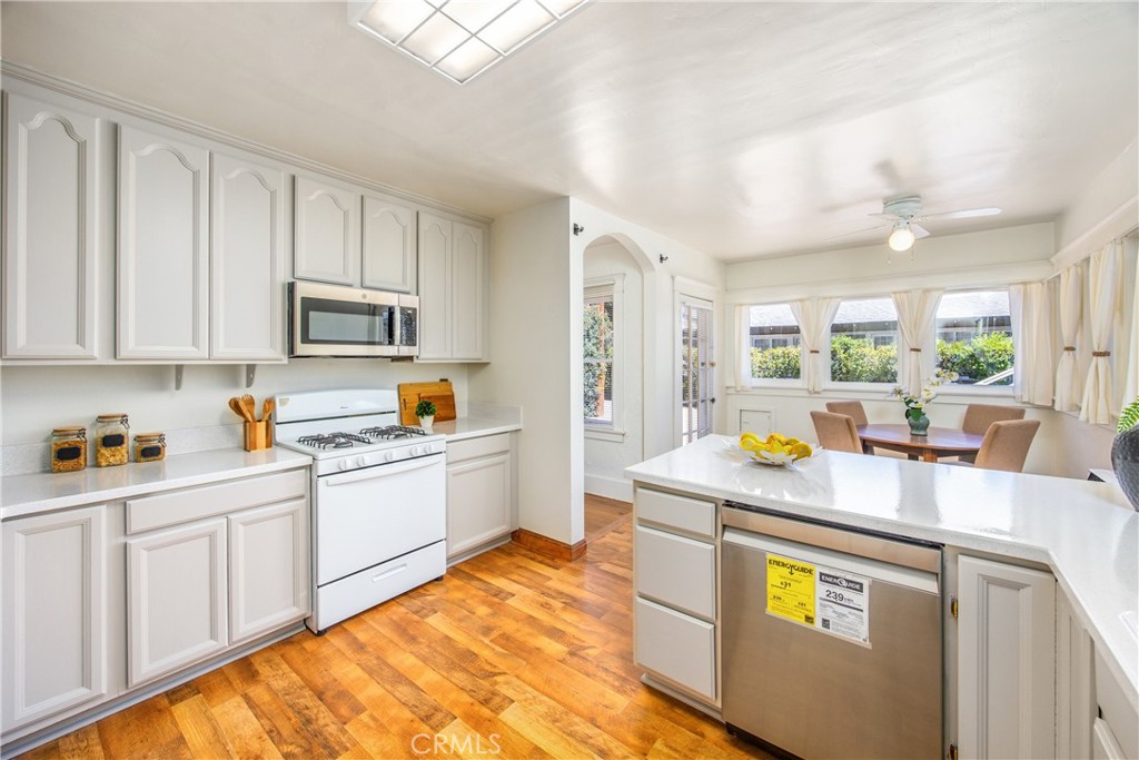 Riverside, California, 92506, United States, ,Residential,For Sale,1926260