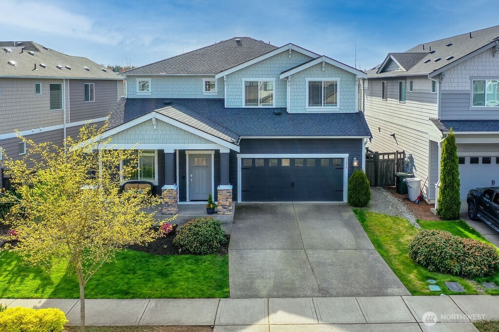 Black Diamond, Washington, 98010, United States, 4 Bedrooms Bedrooms, ,3 BathroomsBathrooms,Residential,For Sale,1777574