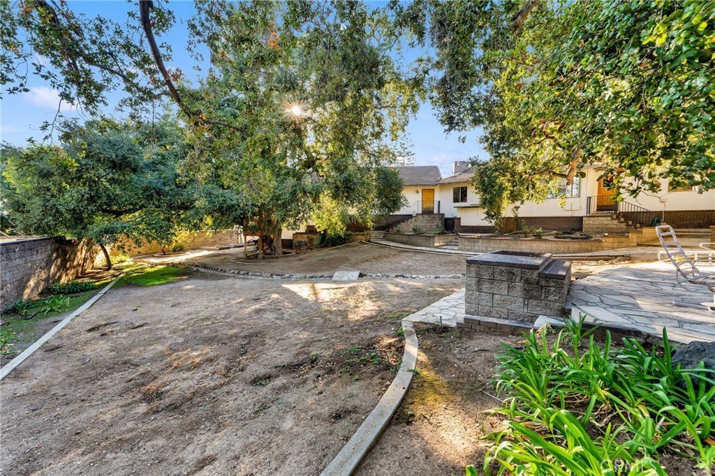 La Verne, California, 91750, United States, 6 Bedrooms Bedrooms, ,4 BathroomsBathrooms,Residential,For Sale,1976110