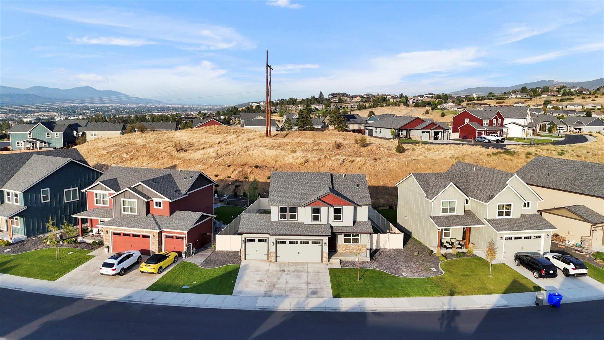 Liberty Lake, Washington, 99019, United States, 3 Bedrooms Bedrooms, ,3 BathroomsBathrooms,Residential,For Sale,1950733
