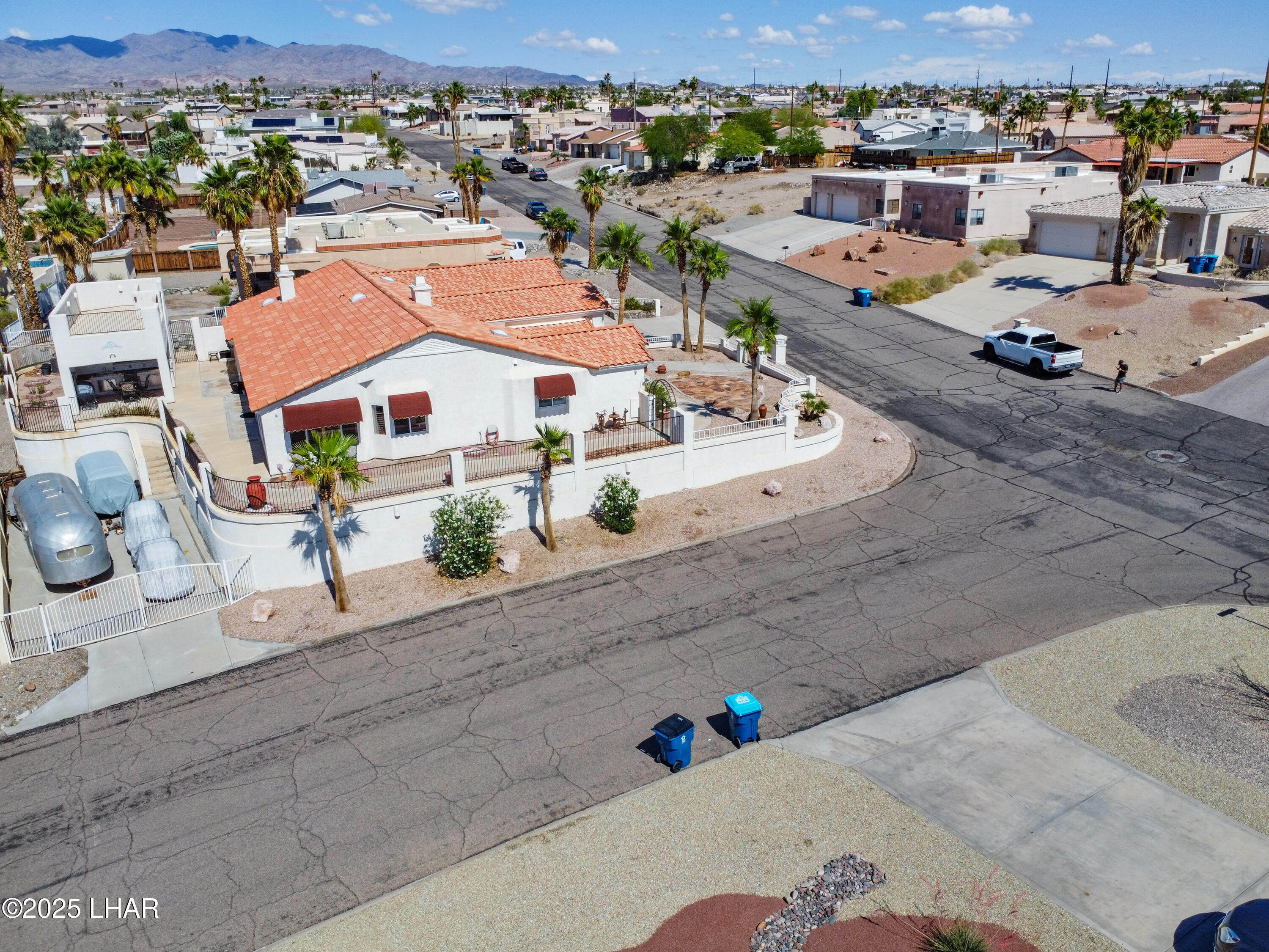 Lake Havasu City, Arizona, 86404, United States, 4 Bedrooms Bedrooms, ,4 BathroomsBathrooms,Residential,For Sale,1818242
