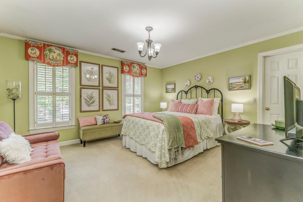 DALTON, Georgia, 30720, United States, 4 Bedrooms Bedrooms, ,4 BathroomsBathrooms,Residential,For Sale,1885970