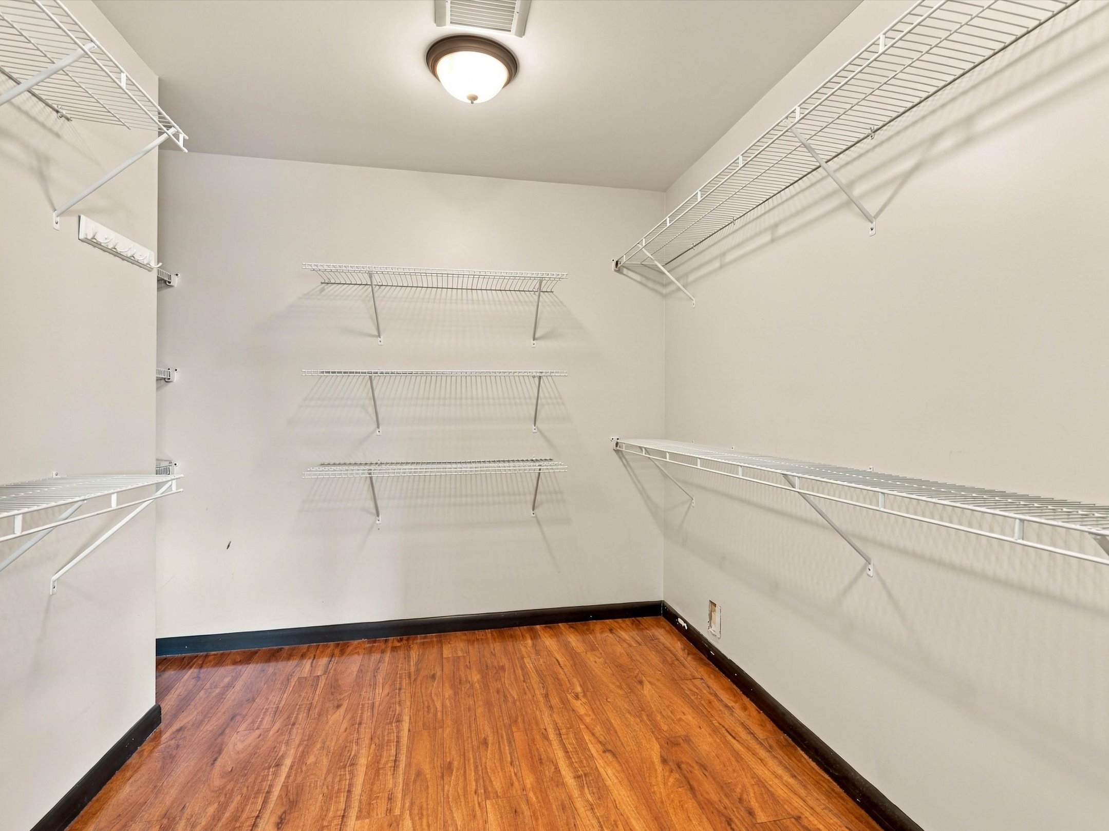  207 Weaver Dr, Lititz, PA 17543 - 物件實景