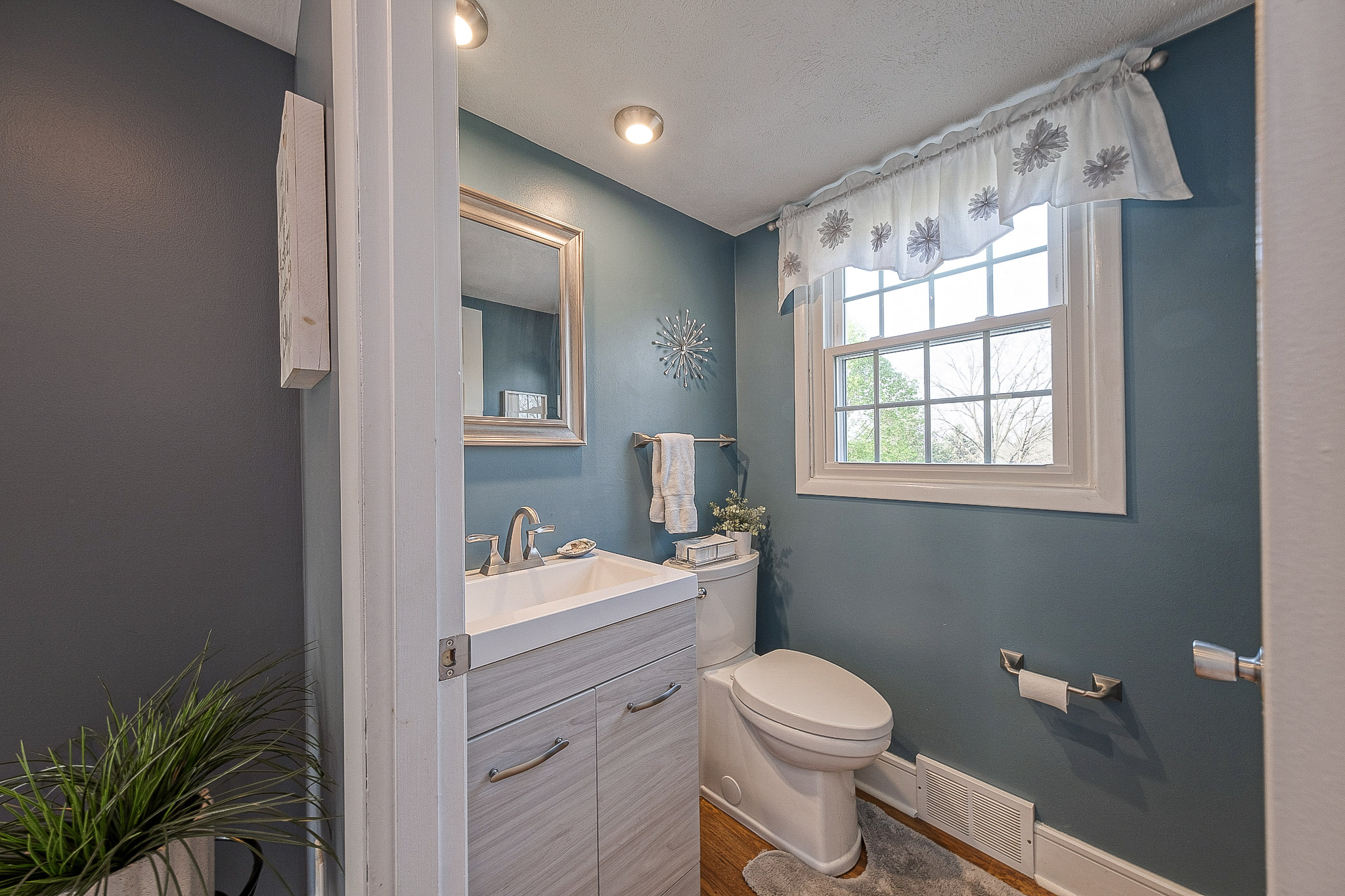  114 Truman Drive - 物件實景