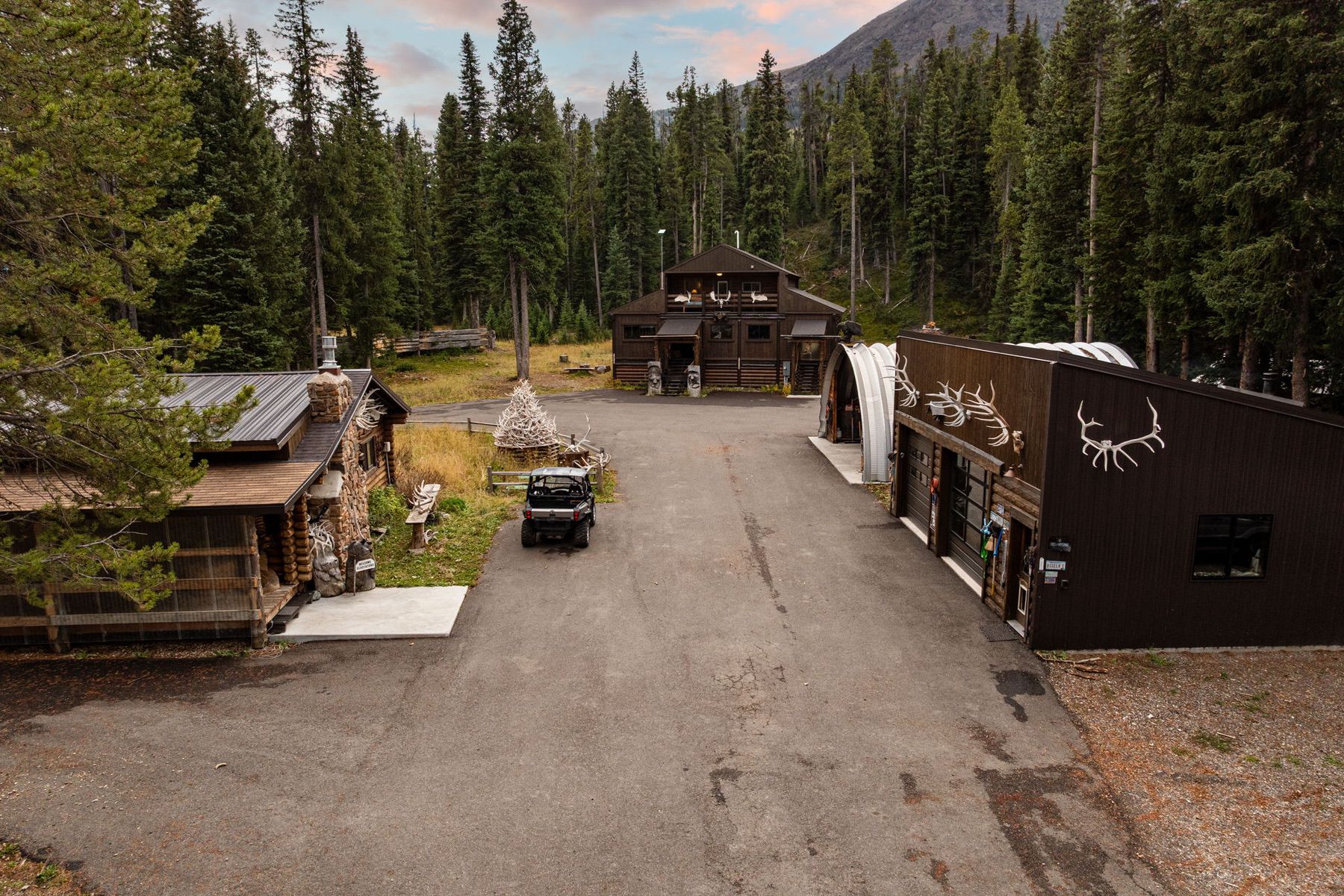  708 US Highway 212 W - 物件實景