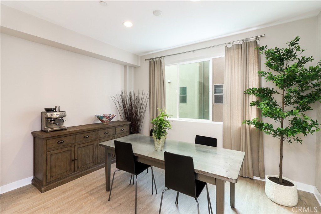 Montebello, California, 90640, United States, 3 Bedrooms Bedrooms, ,2 BathroomsBathrooms,Residential,For Sale,2043024