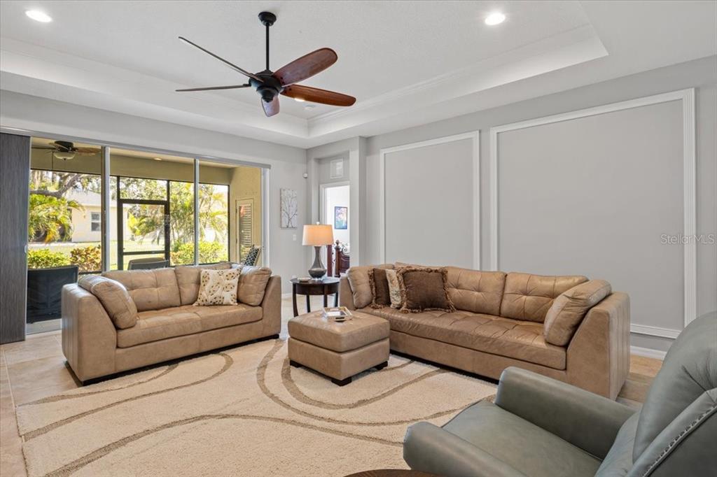 Parrish, Florida, 34219, United States, 3 Bedrooms Bedrooms, ,2 BathroomsBathrooms,Residential,For Sale,1804422