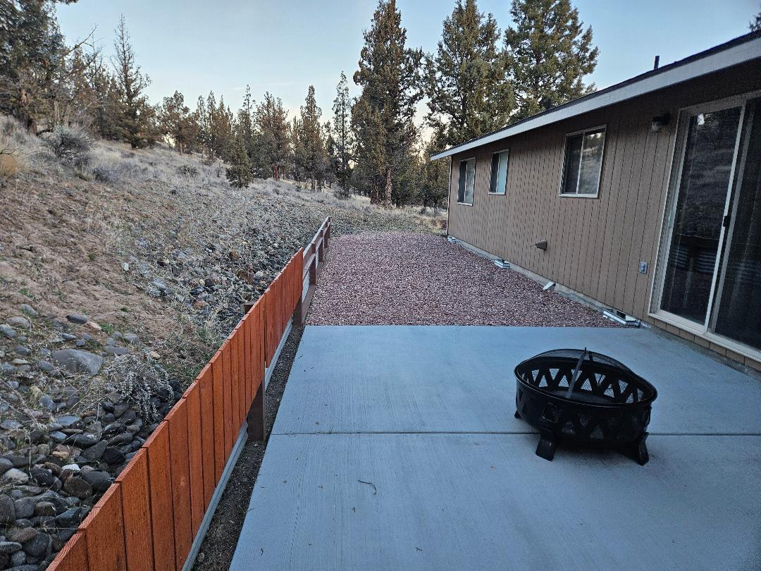 Prineville, Oregon, 97754, United States, 3 Bedrooms Bedrooms, ,2 BathroomsBathrooms,Residential,For Sale,2009678