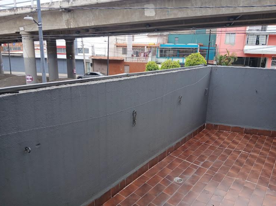 Coyoacán, Ciudad de México, 04200, Mexico, 4 Bedrooms Bedrooms, ,2 BathroomsBathrooms,Residential,For Sale,1916889