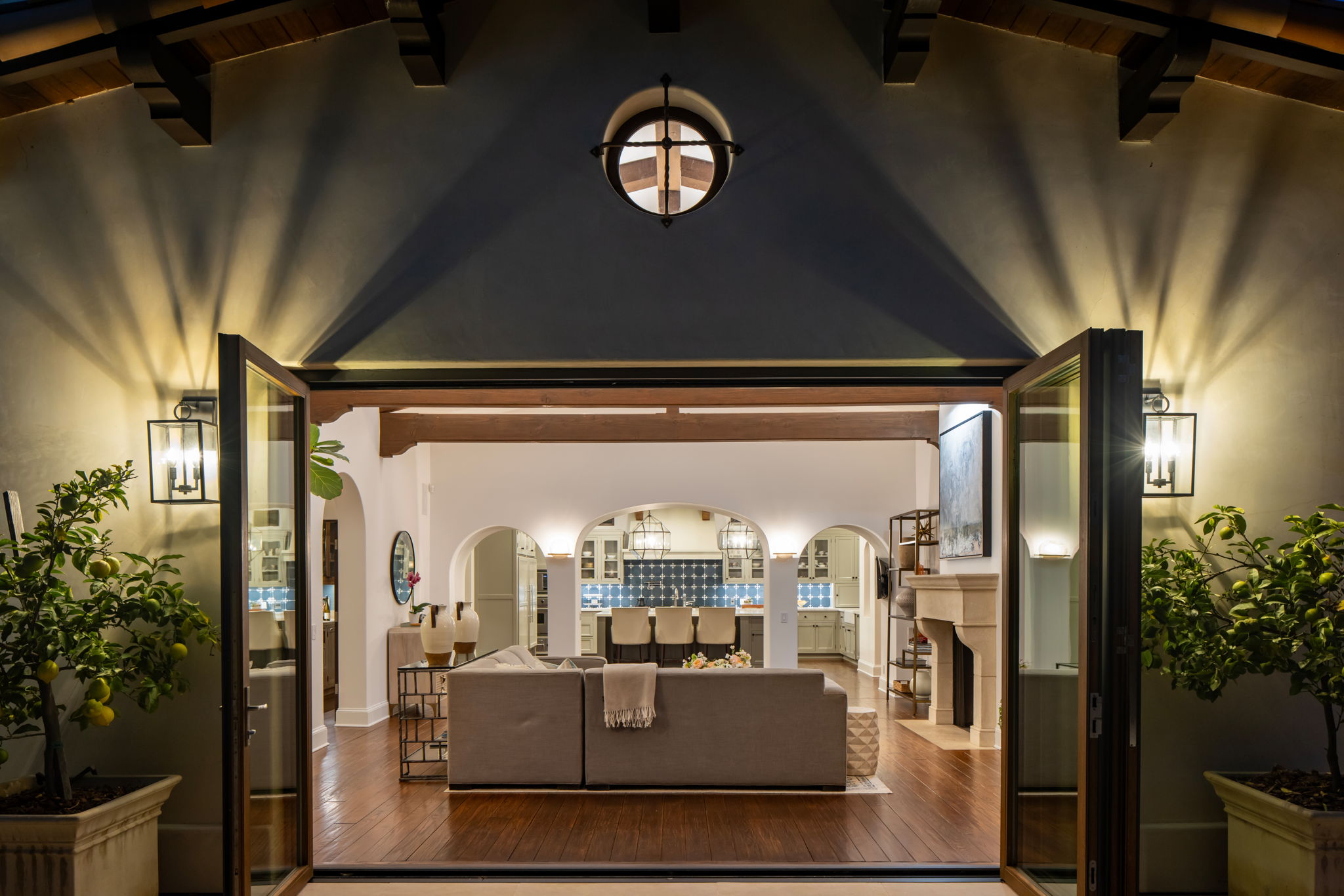  182 North Carmelina Avenue - 物件實景