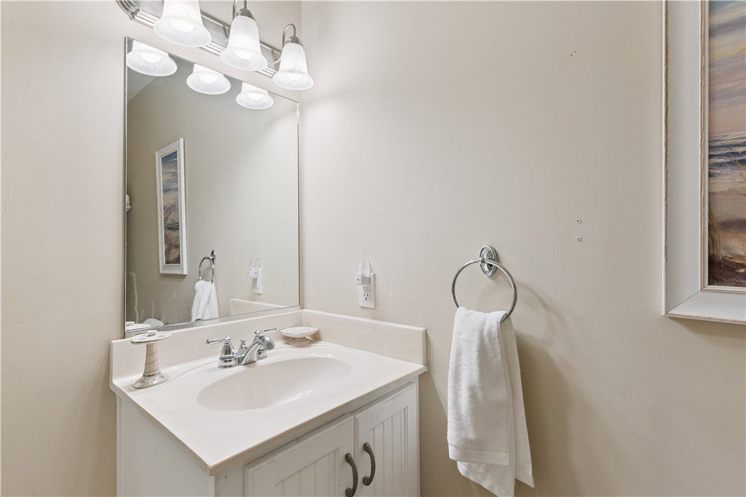 St Simons Island, Georgia, 31522, United States, 3 Bedrooms Bedrooms, ,3 BathroomsBathrooms,Residential,For Sale,1994526