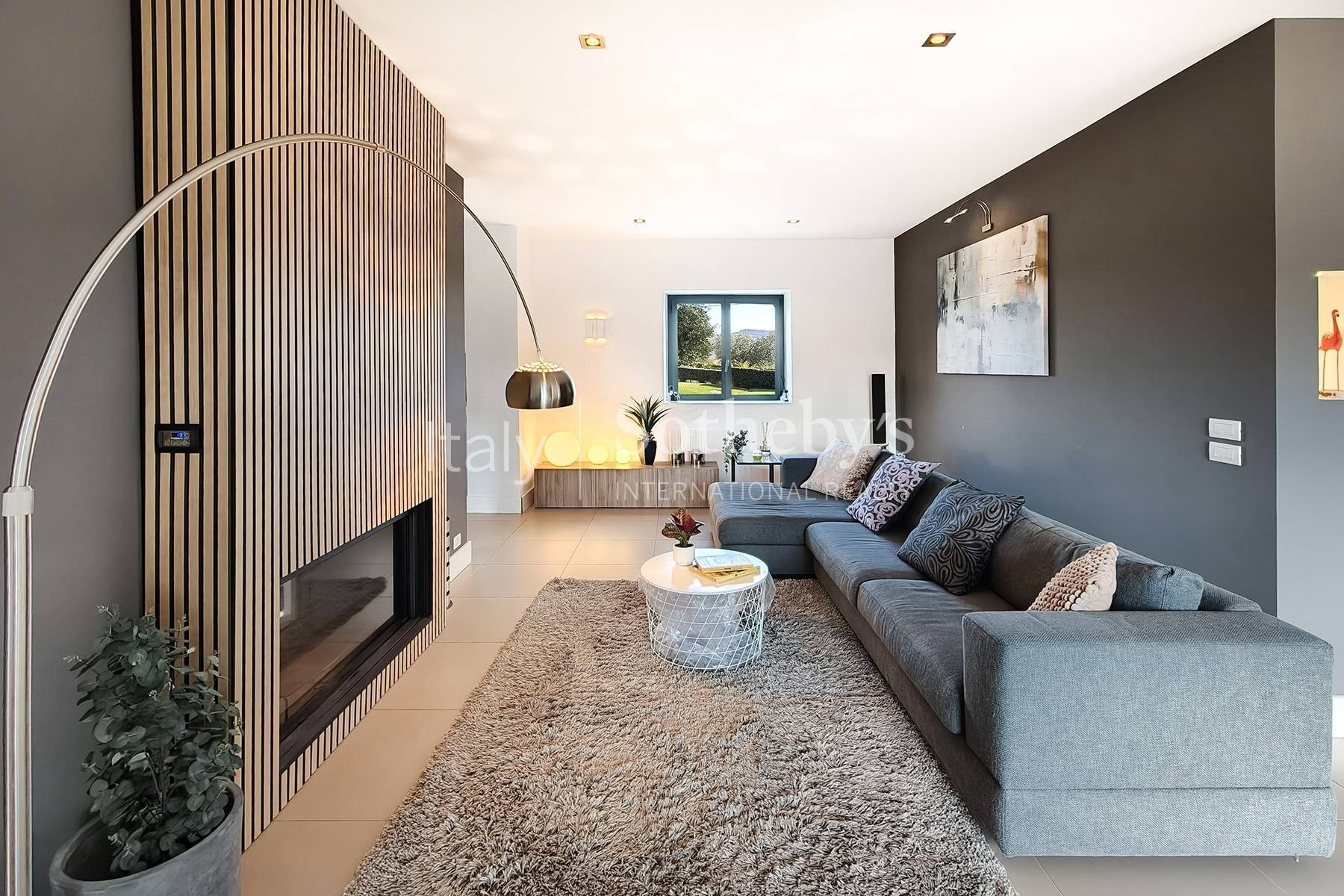  Charming restored farmhouse with contemporary interiors - 物件實景