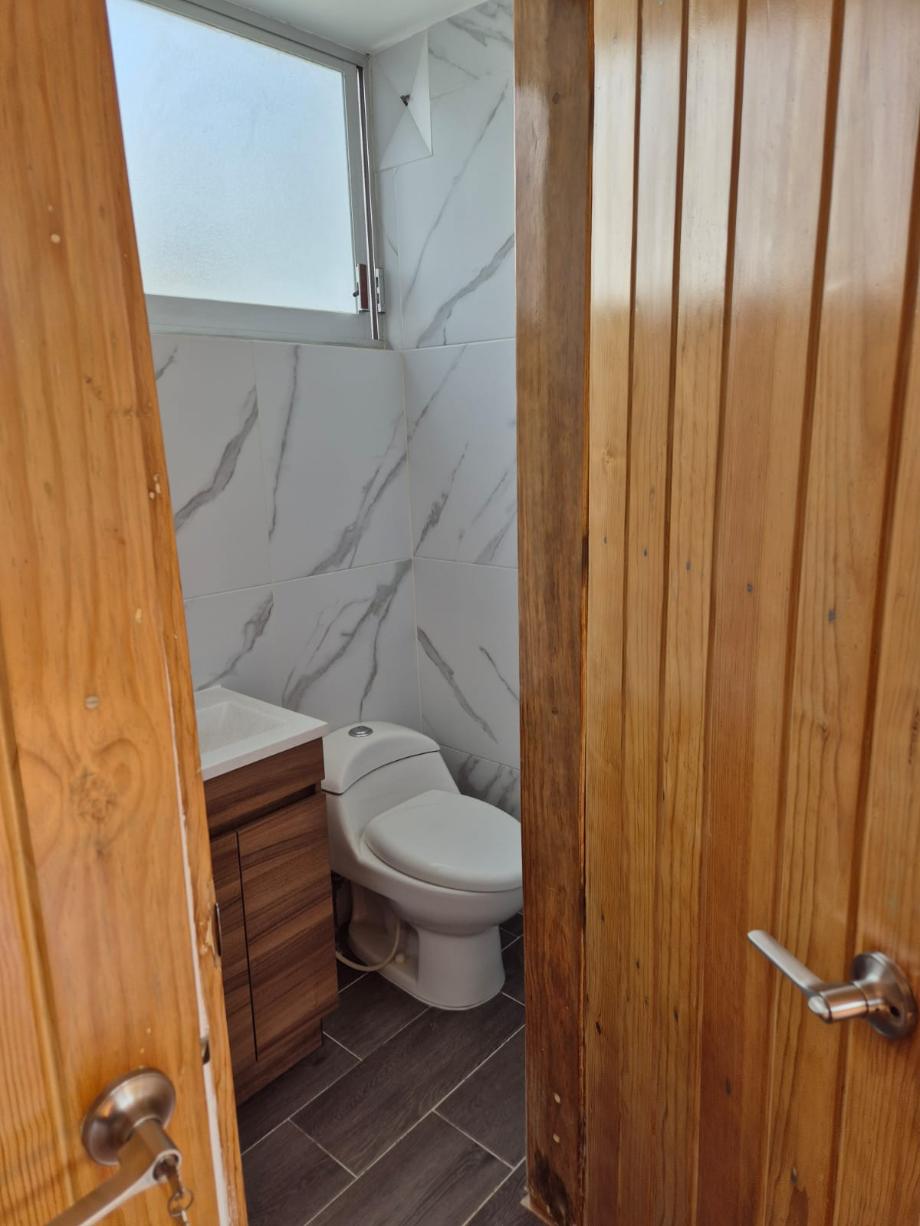 Colima, Cuauhtémoc, Ciudad de México, 06700, Mexico, 3 Bedrooms Bedrooms, ,2 BathroomsBathrooms,Residential,For Sale,Colima,1615514