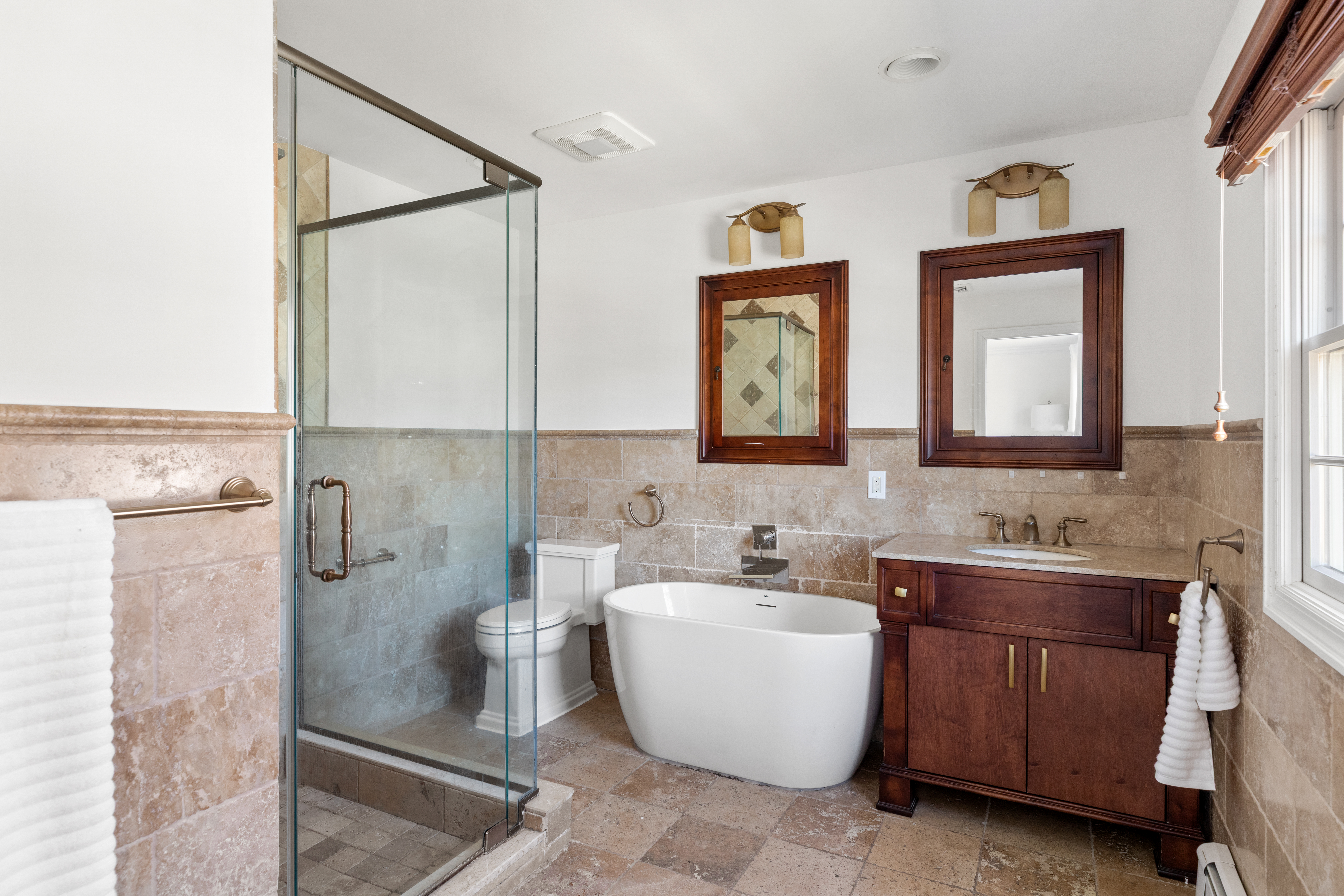  66 Wyatt Road, Garden City, NY, 11530 - 物件實景