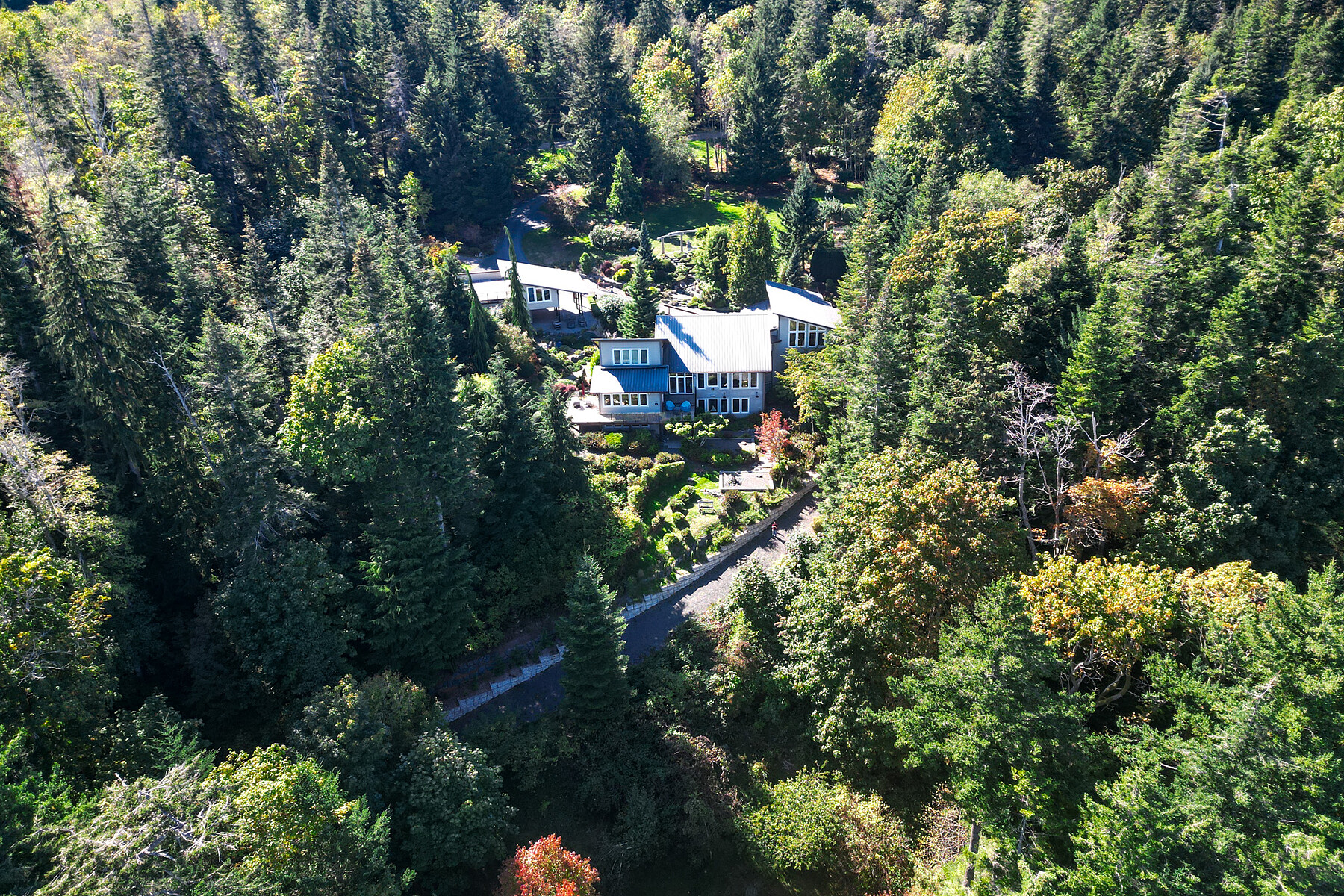  Pristine & Private Estate - 物件實景