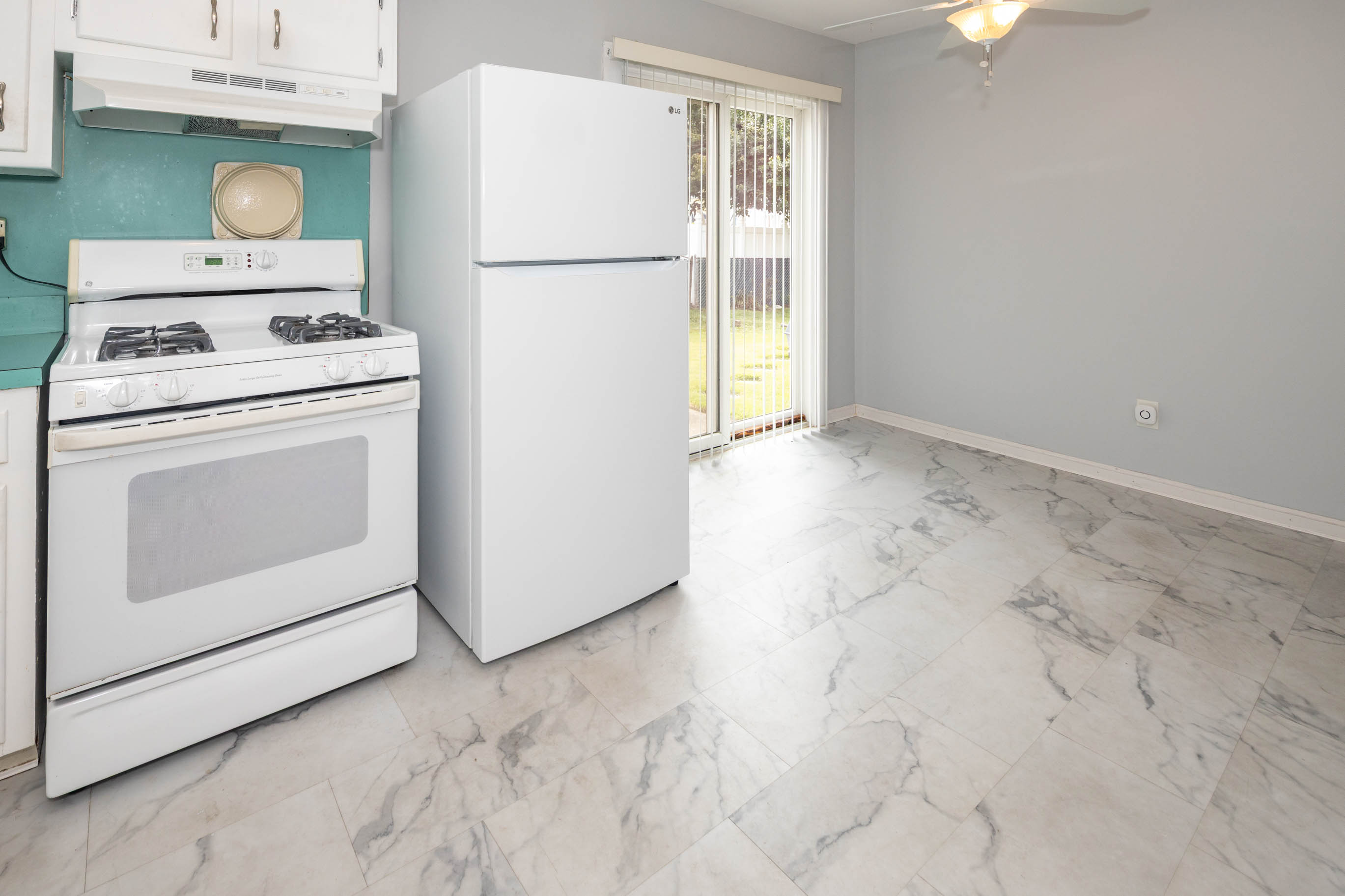 South Amboy, New Jersey, 08879, United States, 4 Bedrooms Bedrooms, ,2 BathroomsBathrooms,Residential,For Sale,1909705