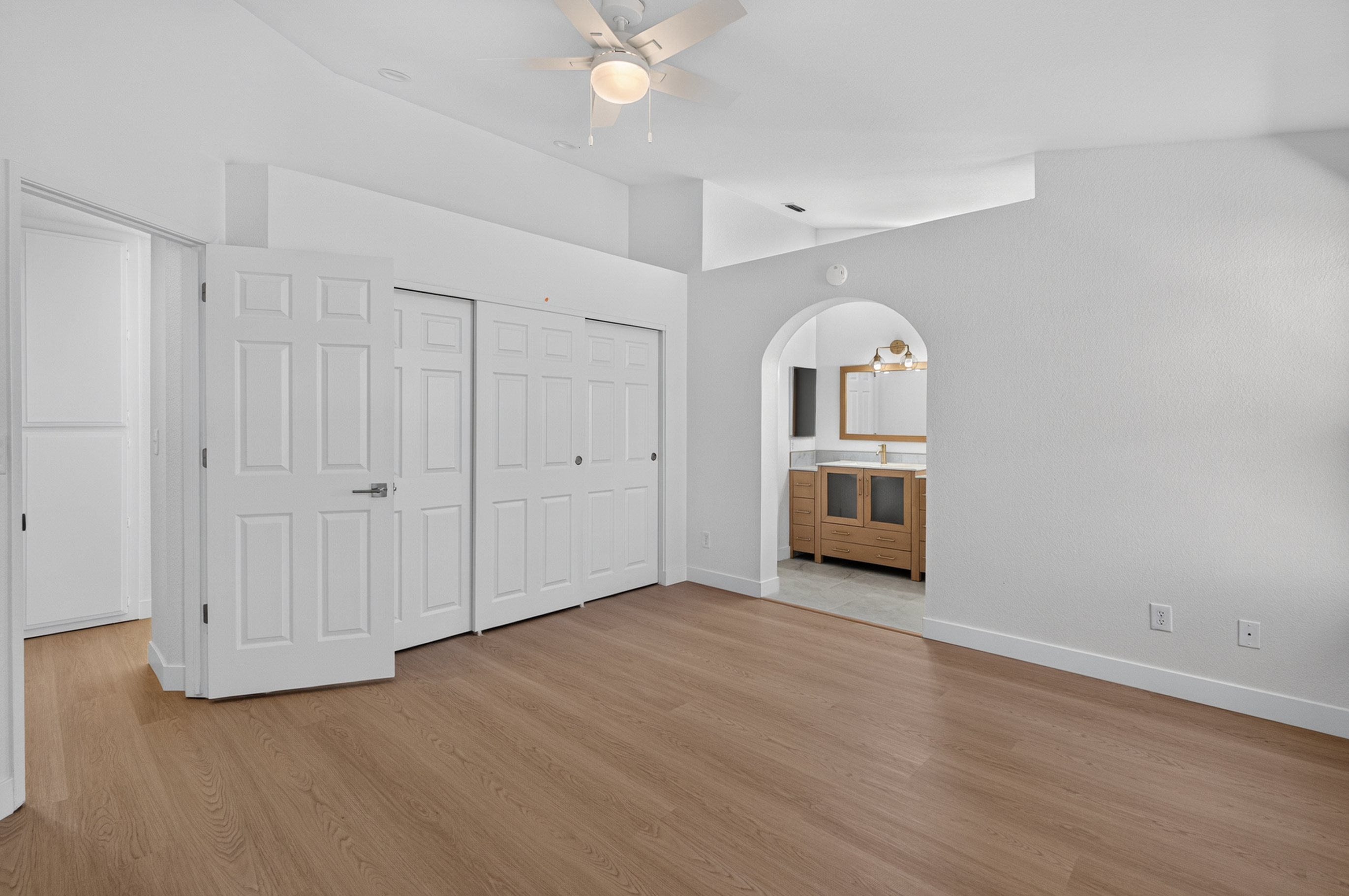  8048 Cardale Way, Sacramento, CA 95829 - 物件實景