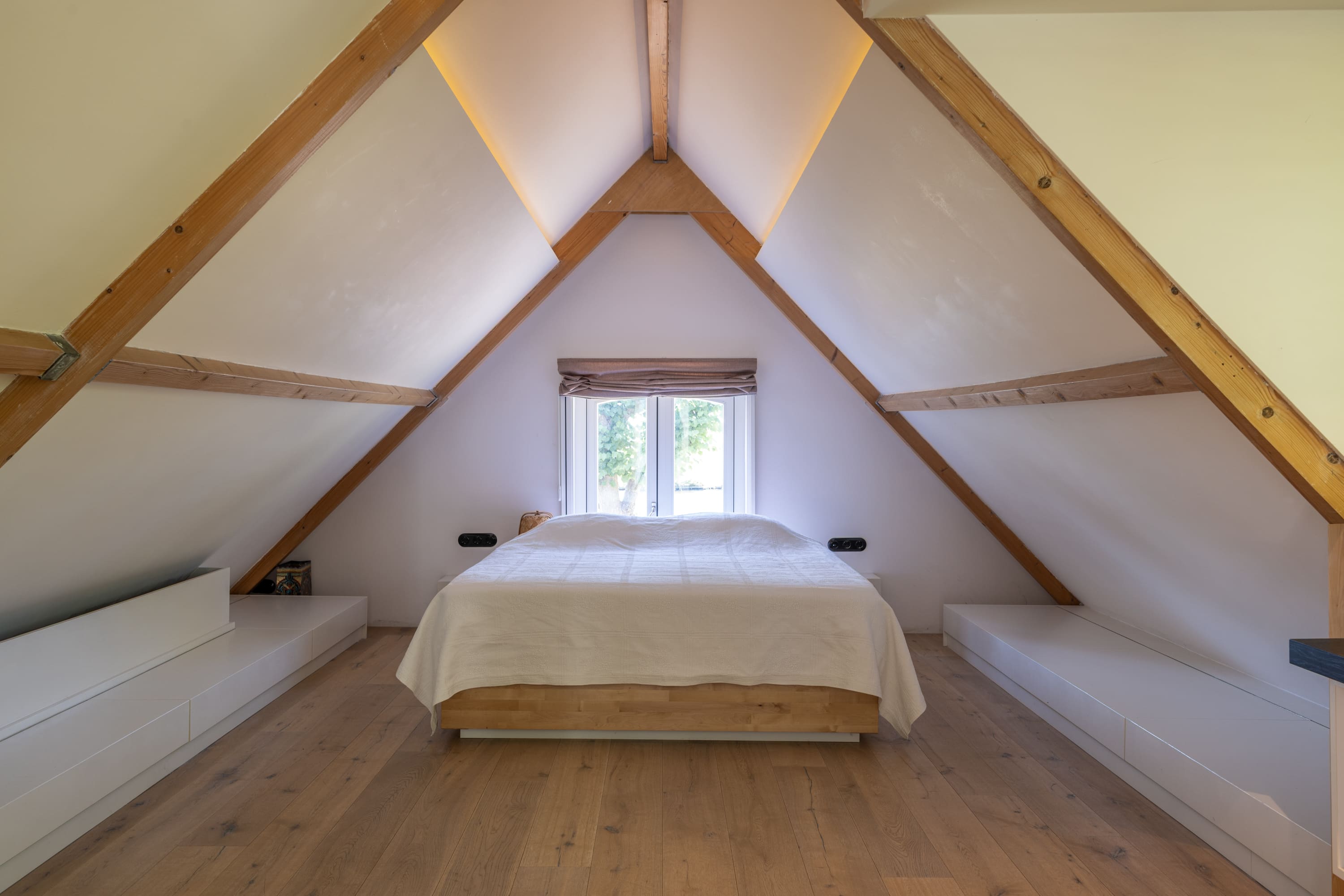  Idyllic living on the Amstel, with a characterful winter house and summer house - 物件實景