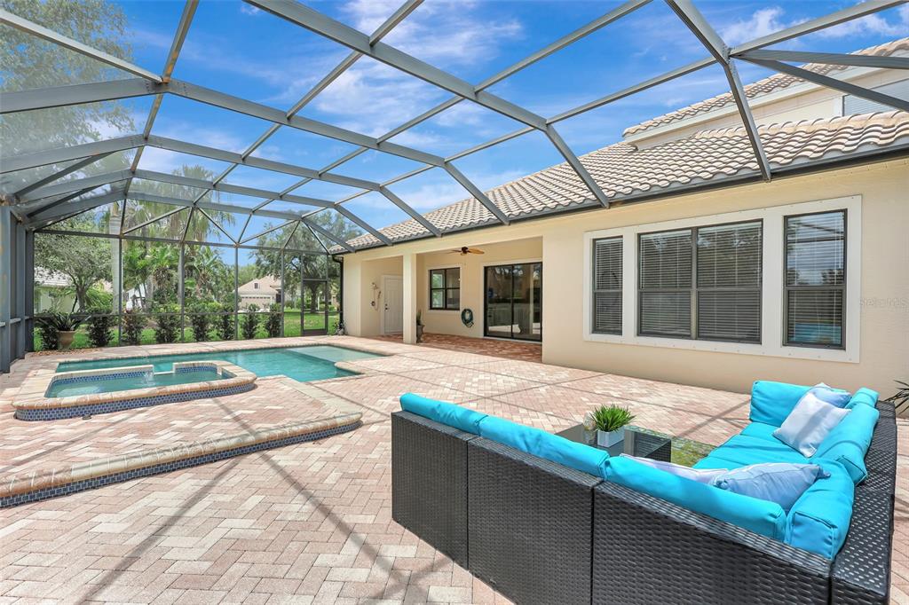 Lakewood Ranch, Florida, 34202, United States, 4 Bedrooms Bedrooms, ,4 BathroomsBathrooms,Residential,For Sale,1849002