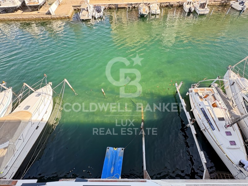 Empuriabrava, Catalonia, ES, 4 Bedrooms Bedrooms, ,4 BathroomsBathrooms,Residential,For Sale,1700789