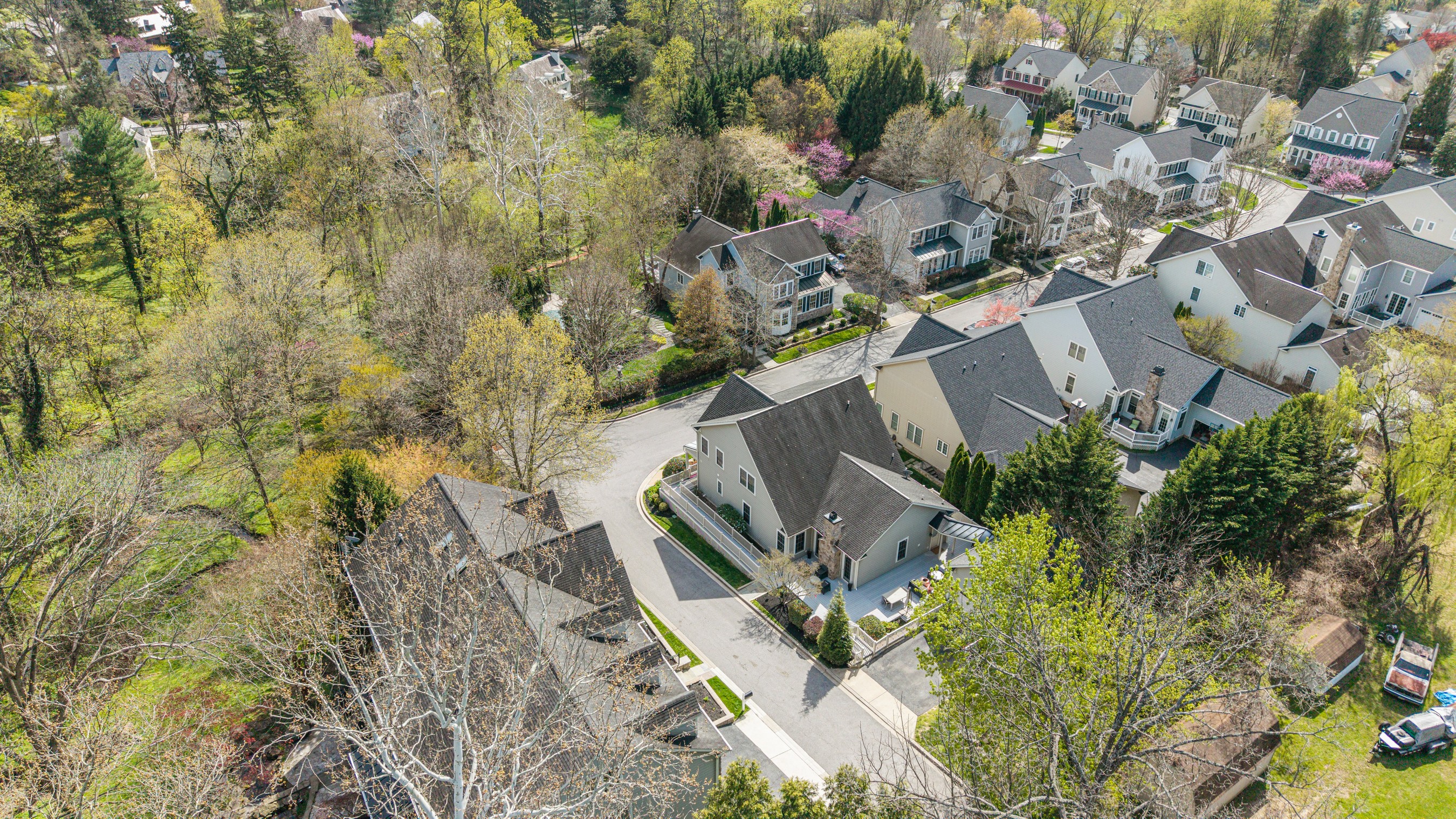  ROLAND PARK - 物件實景