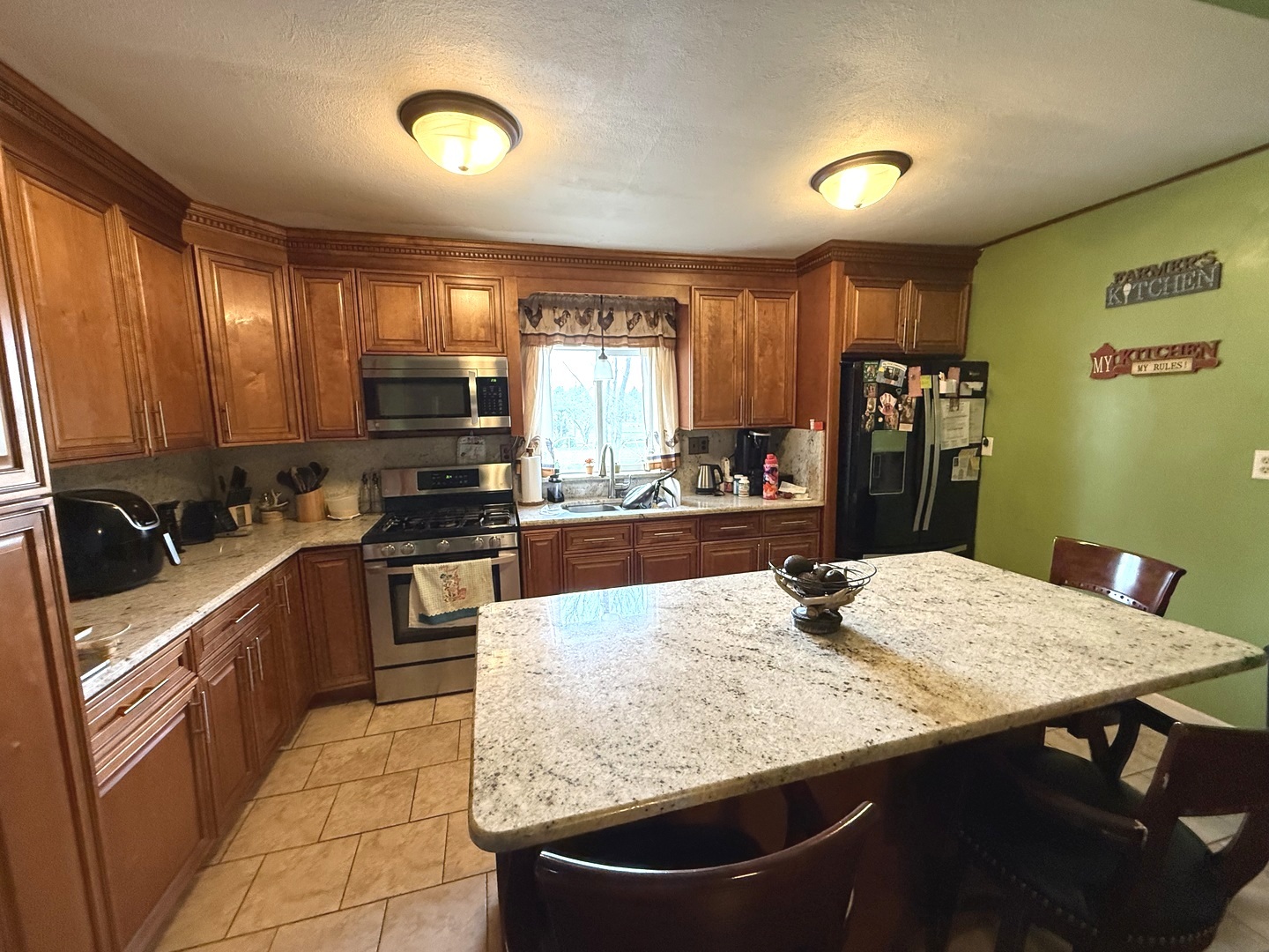 Belvidere, Illinois, 61008, United States, 3 Bedrooms Bedrooms, ,3 BathroomsBathrooms,Residential,For Sale,1795065