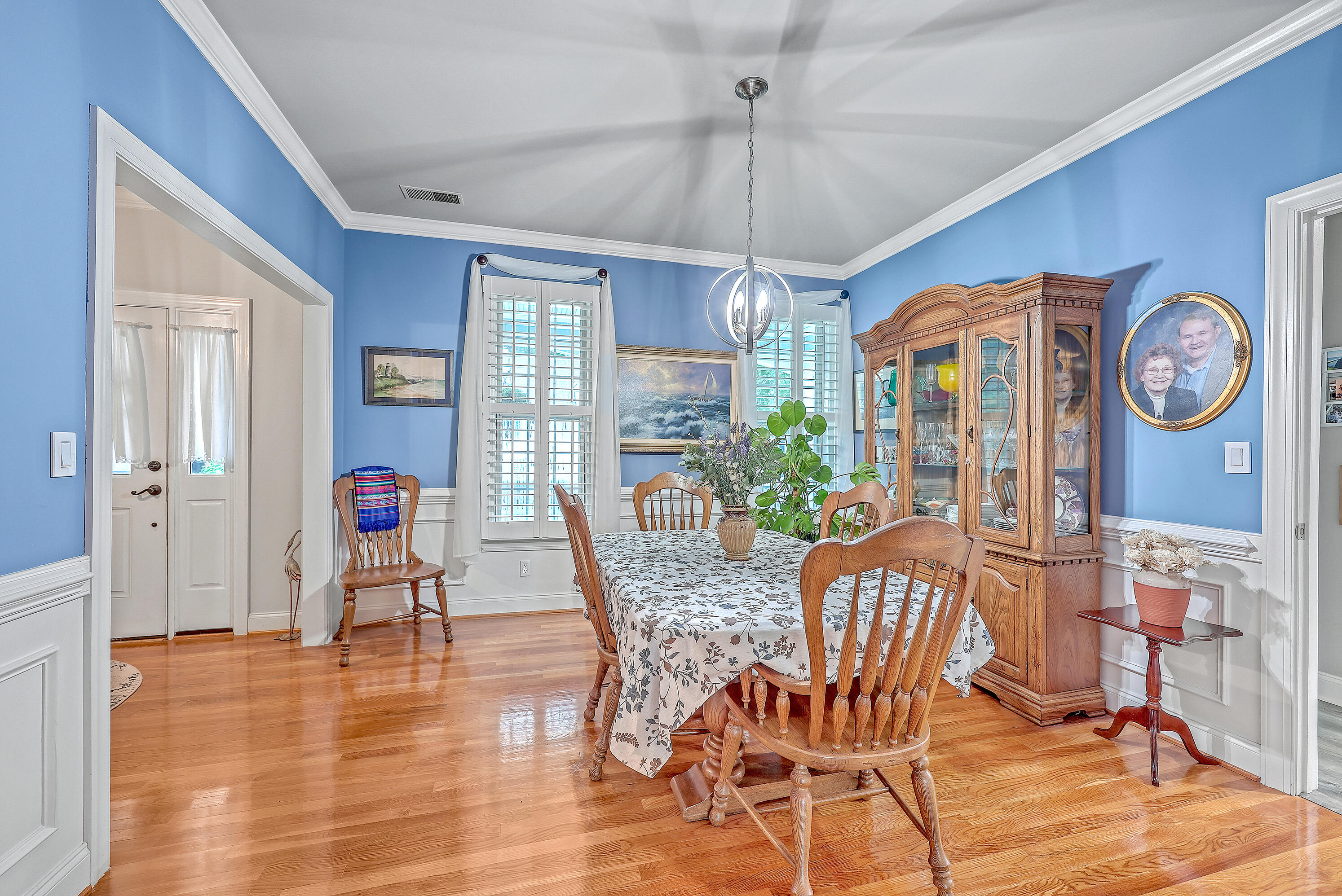 Mount Pleasant, South Carolina, 29466, United States, 3 Bedrooms Bedrooms, ,4 BathroomsBathrooms,Residential,For Sale,1798311