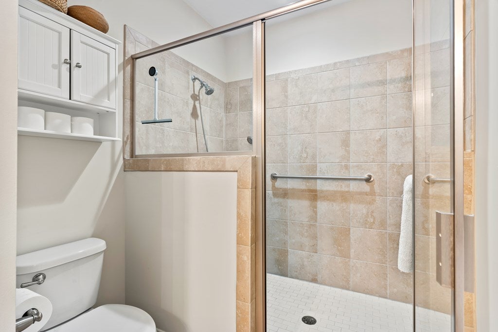 Ellijay, Georgia, 30536, United States, 3 Bedrooms Bedrooms, ,2 BathroomsBathrooms,Residential,For Sale,1987924