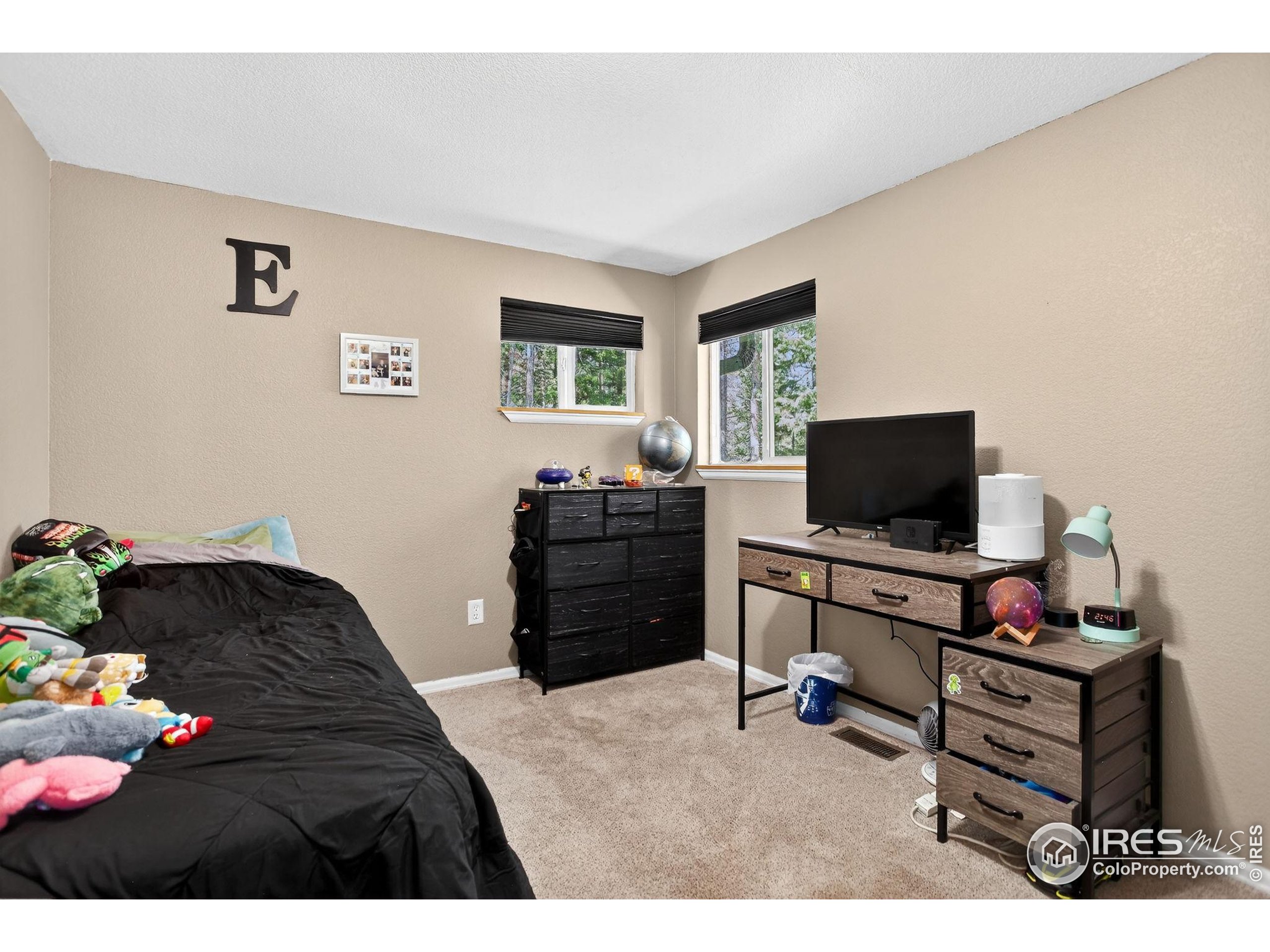 Conifer, Colorado, 80433, United States, 3 Bedrooms Bedrooms, ,2 BathroomsBathrooms,Residential,For Sale,1991521