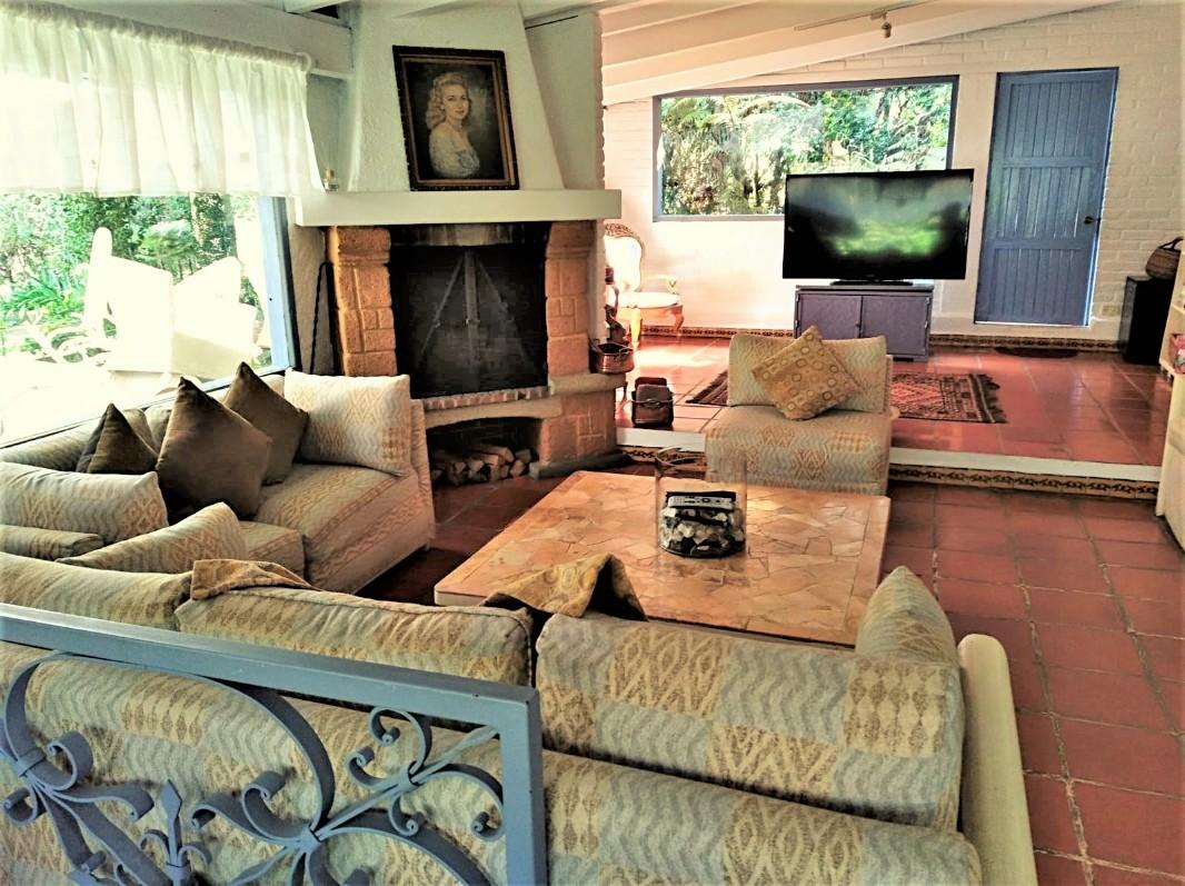 Valle de Bravo, Estado de México, 51200, Mexico, 6 Bedrooms Bedrooms, ,6 BathroomsBathrooms,Residential,For Sale,1721926