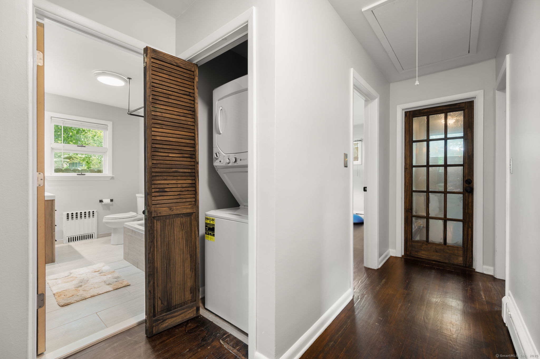 New London, Connecticut, 06320, United States, 3 Bedrooms Bedrooms, ,Residential,For Sale,1942755