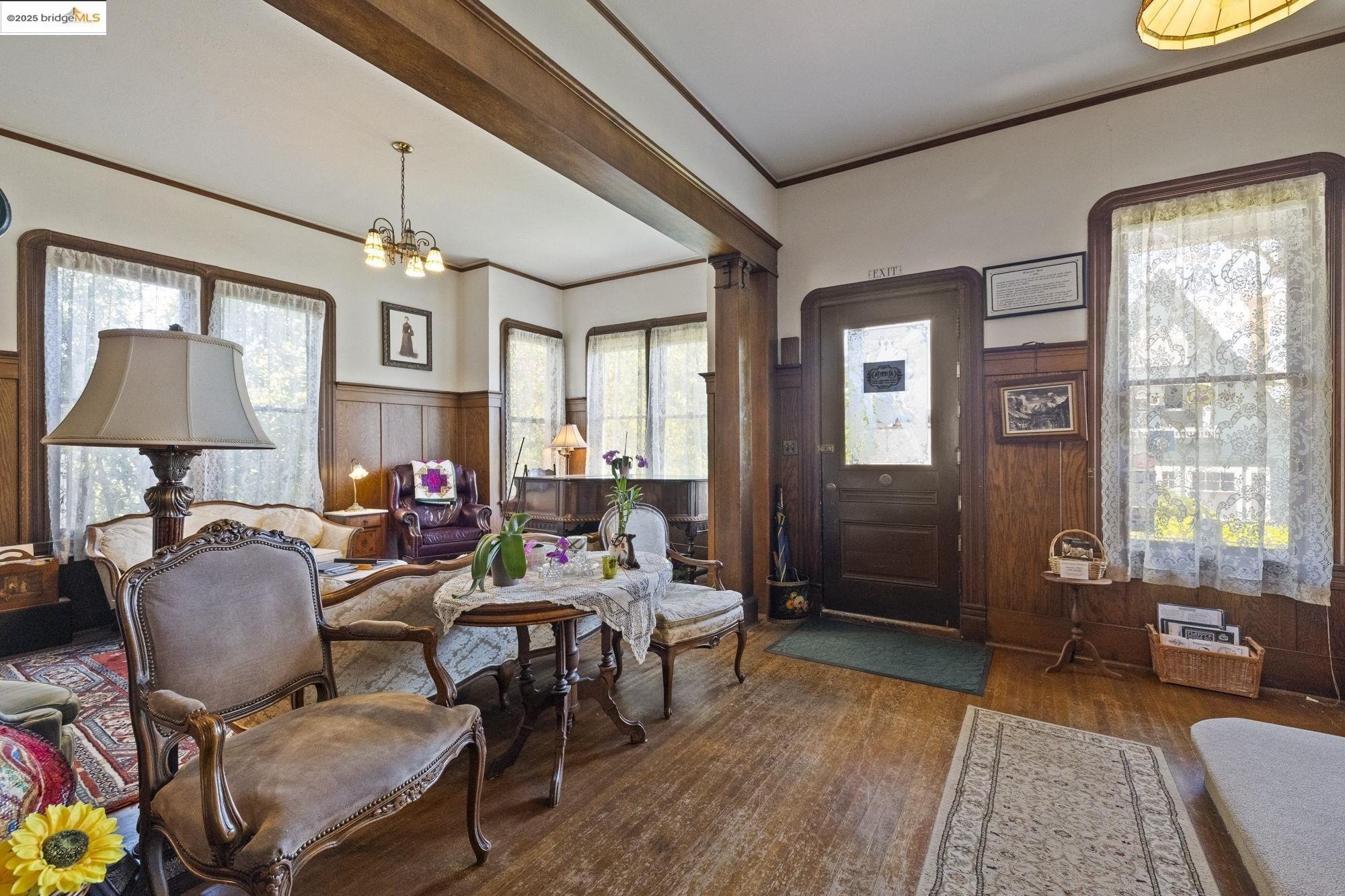 Sonora, California, 95370, United States, 5 Bedrooms Bedrooms, ,5 BathroomsBathrooms,Residential,For Sale,1903686