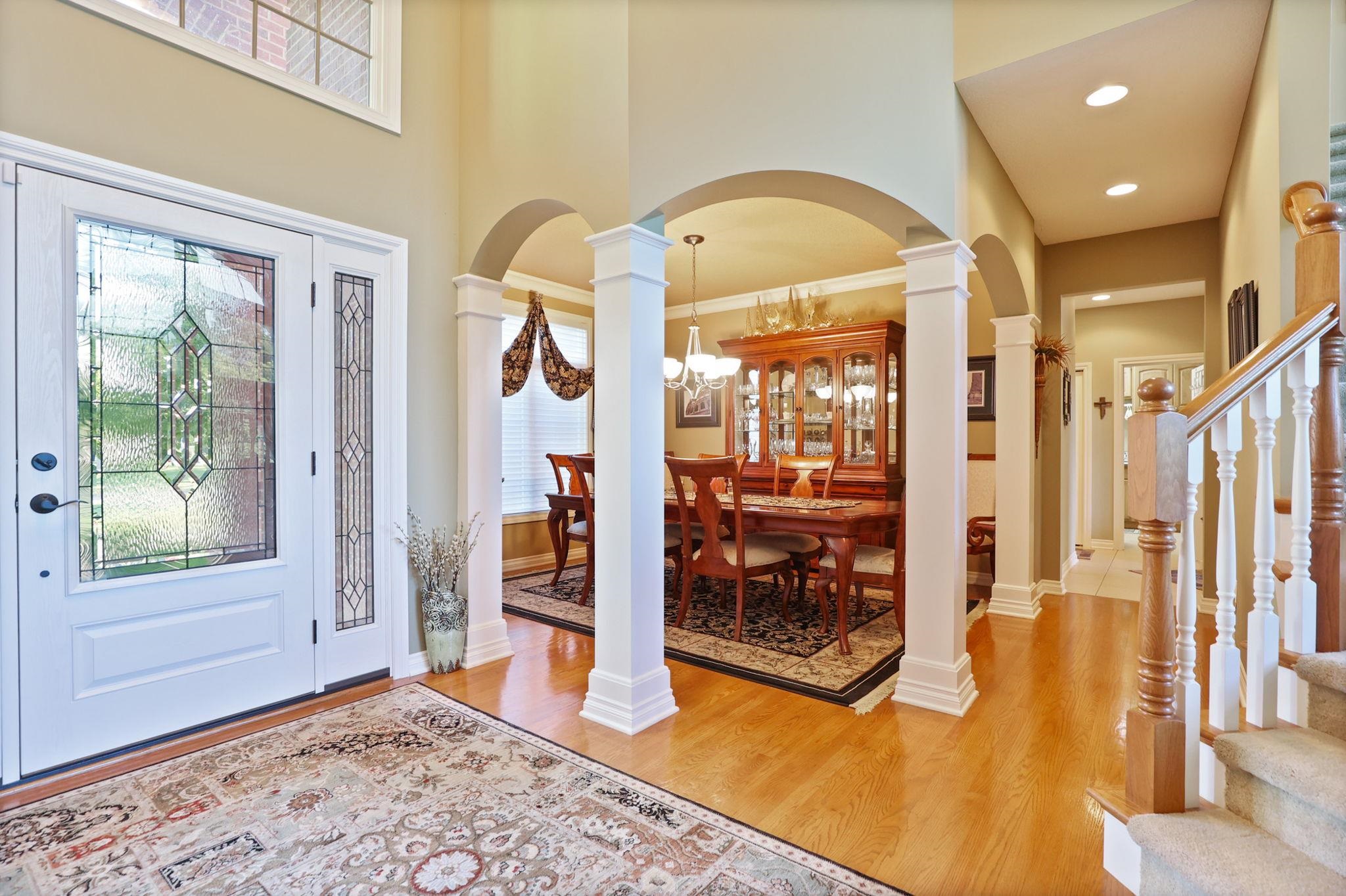 Frankenmuth, Michigan, 48734, United States, 5 Bedrooms Bedrooms, ,5 BathroomsBathrooms,Residential,For Sale,1989932