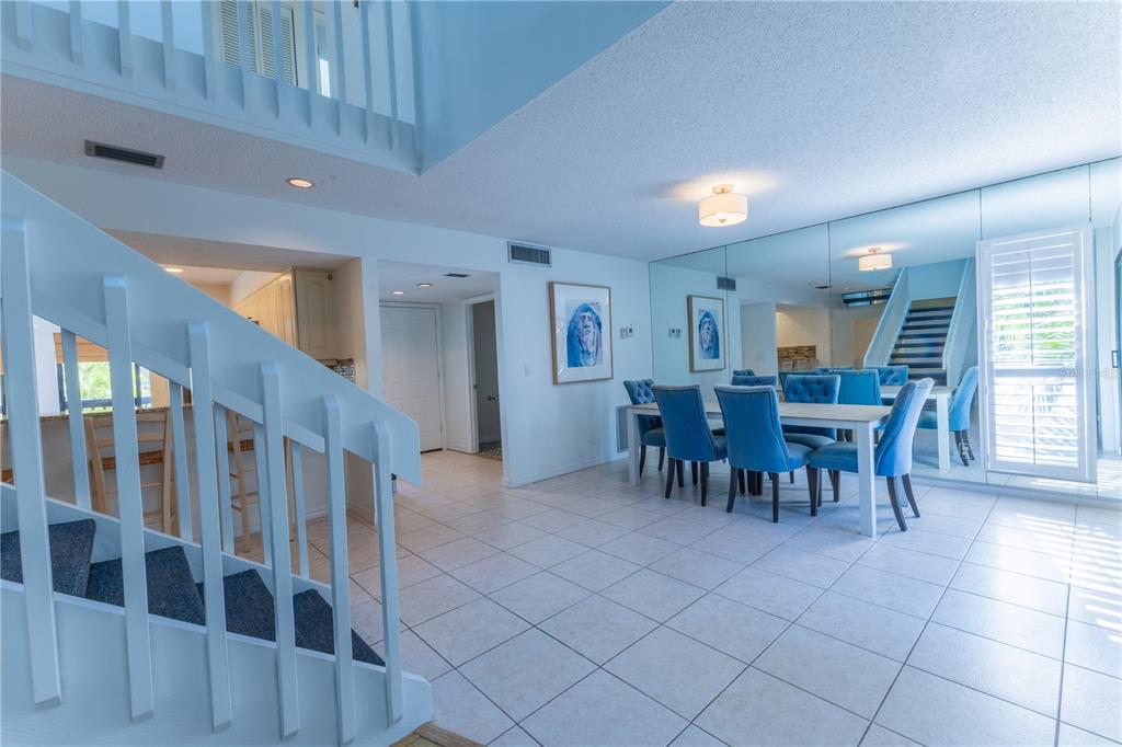 Sarasota, Florida, 34231, United States, 3 Bedrooms Bedrooms, ,3 BathroomsBathrooms,Residential,For Sale,1926477