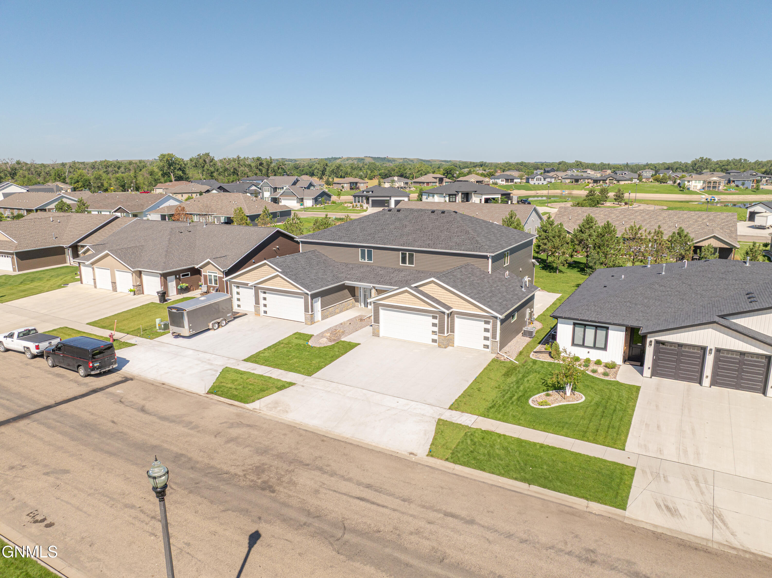 Bismarck, North Dakota, 58504, United States, 3 Bedrooms Bedrooms, ,3 BathroomsBathrooms,Residential,For Sale,1938012