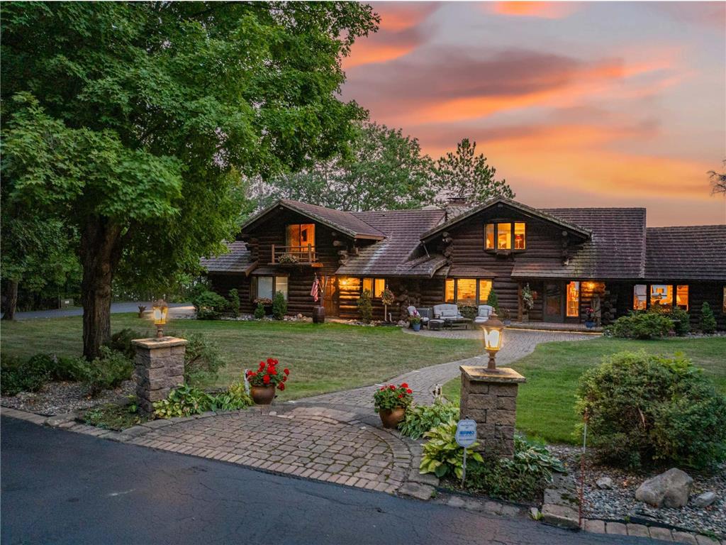 Grand Rapids, Minnesota, 55744, United States, 4 Bedrooms Bedrooms, ,1 BathroomBathrooms,Residential,For Sale,1792977