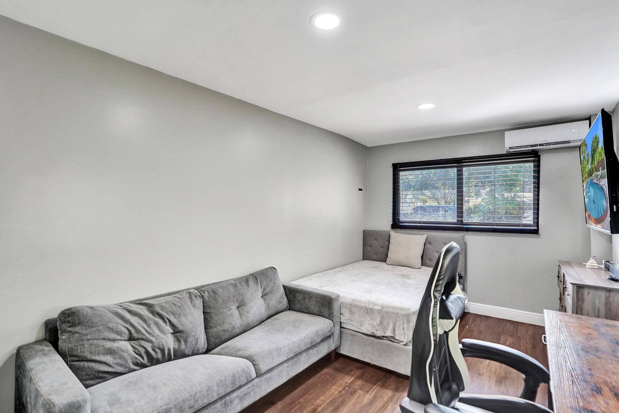 Fort Lauderdale, Florida, 33305, United States, 3 Bedrooms Bedrooms, ,2 BathroomsBathrooms,Residential,For Sale,2027542