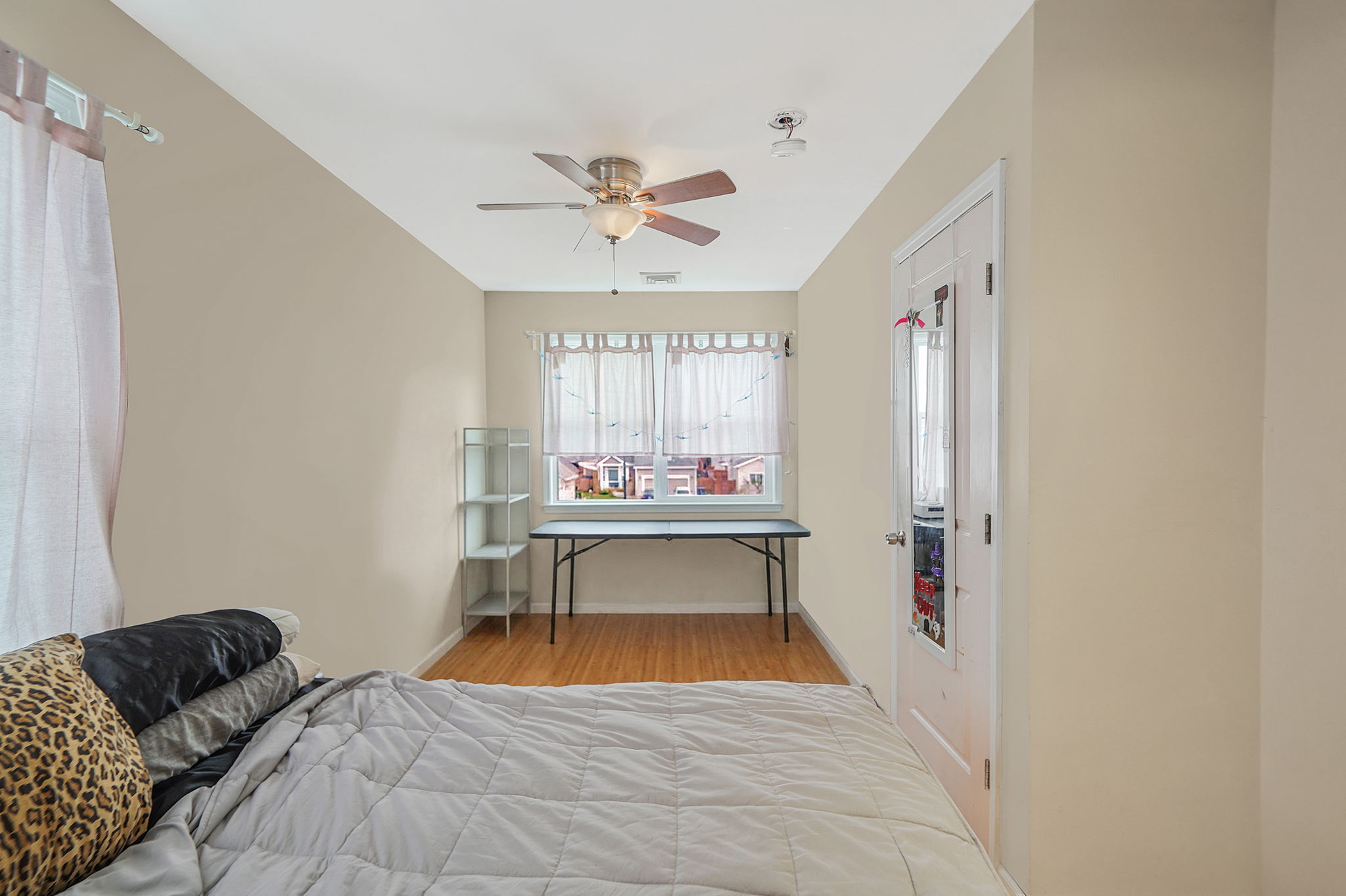 Patchogue, New York, 11772, United States, 2 Bedrooms Bedrooms, ,2 BathroomsBathrooms,Residential,For Sale,2049279
