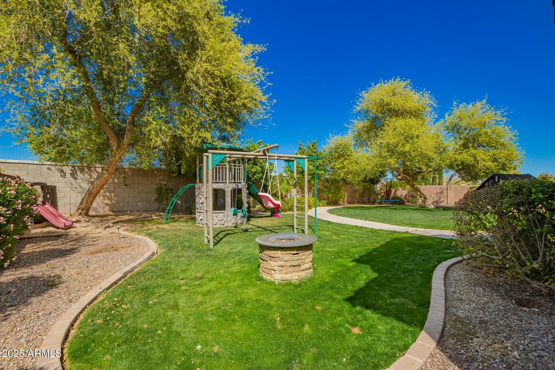 Gilbert, Arizona, 85297, United States, 4 Bedrooms Bedrooms, ,Residential,For Sale,1744665