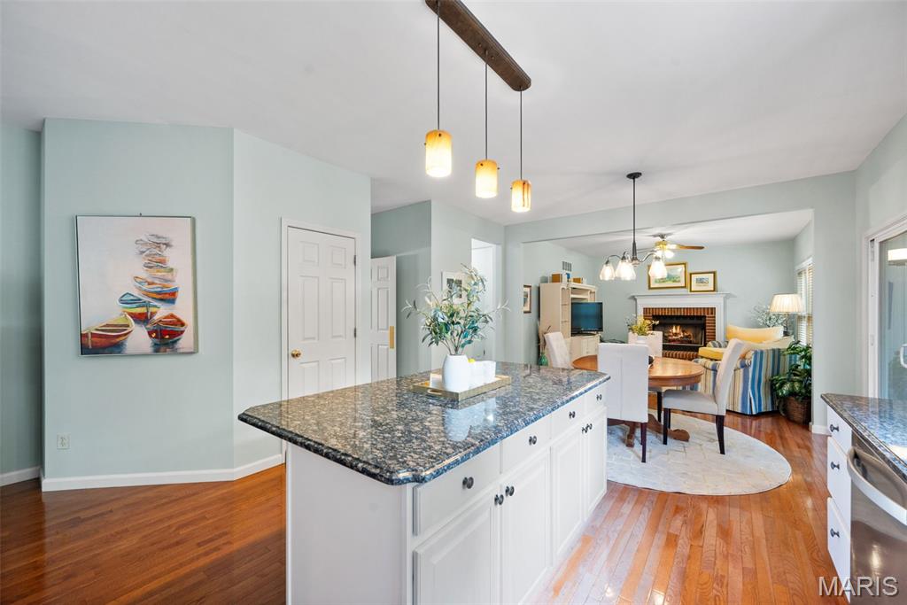 Wildwood, Missouri, 63021, United States, 4 Bedrooms Bedrooms, ,4 BathroomsBathrooms,Residential,For Sale,1947047