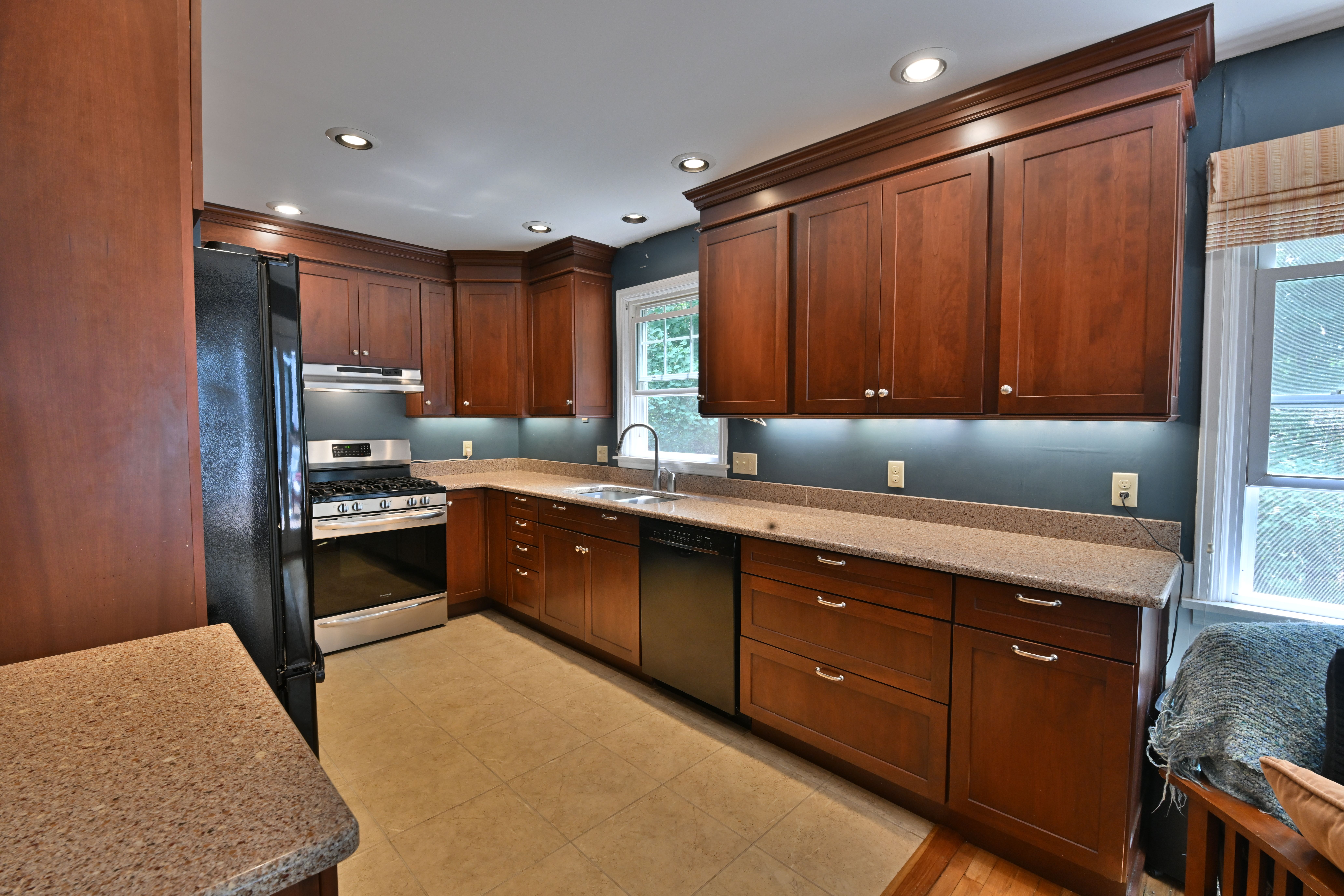  406 Park Avenue, Saranac Lake, NY 12983 - 物件實景