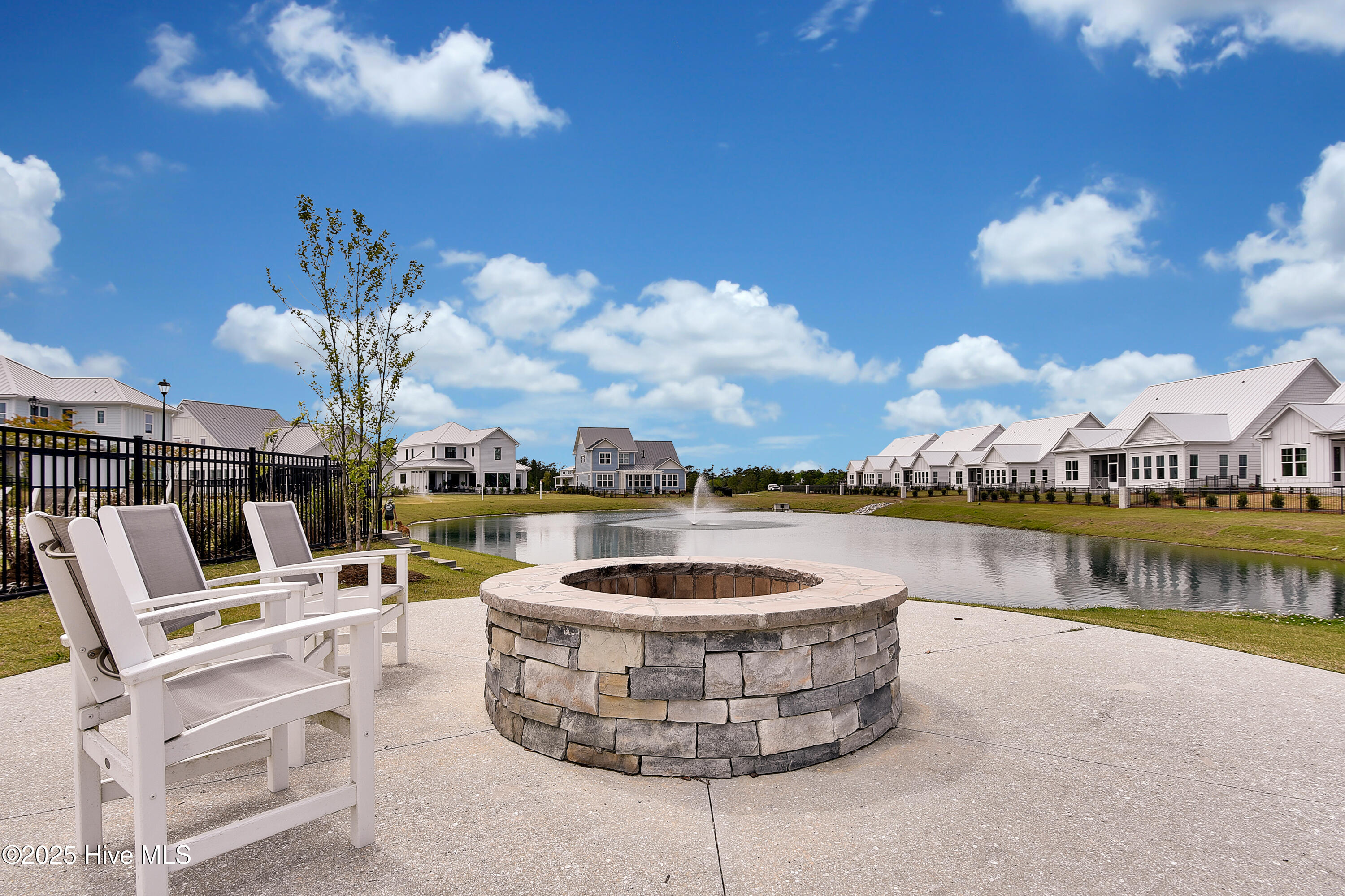 Wilmington, North Carolina, 28411, United States, 4 Bedrooms Bedrooms, ,4 BathroomsBathrooms,Residential,For Sale,1991121