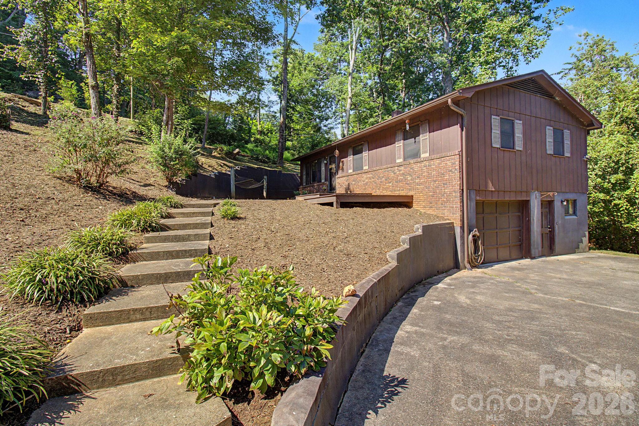 Coffey Cir, Asheville, NC 28806 #1