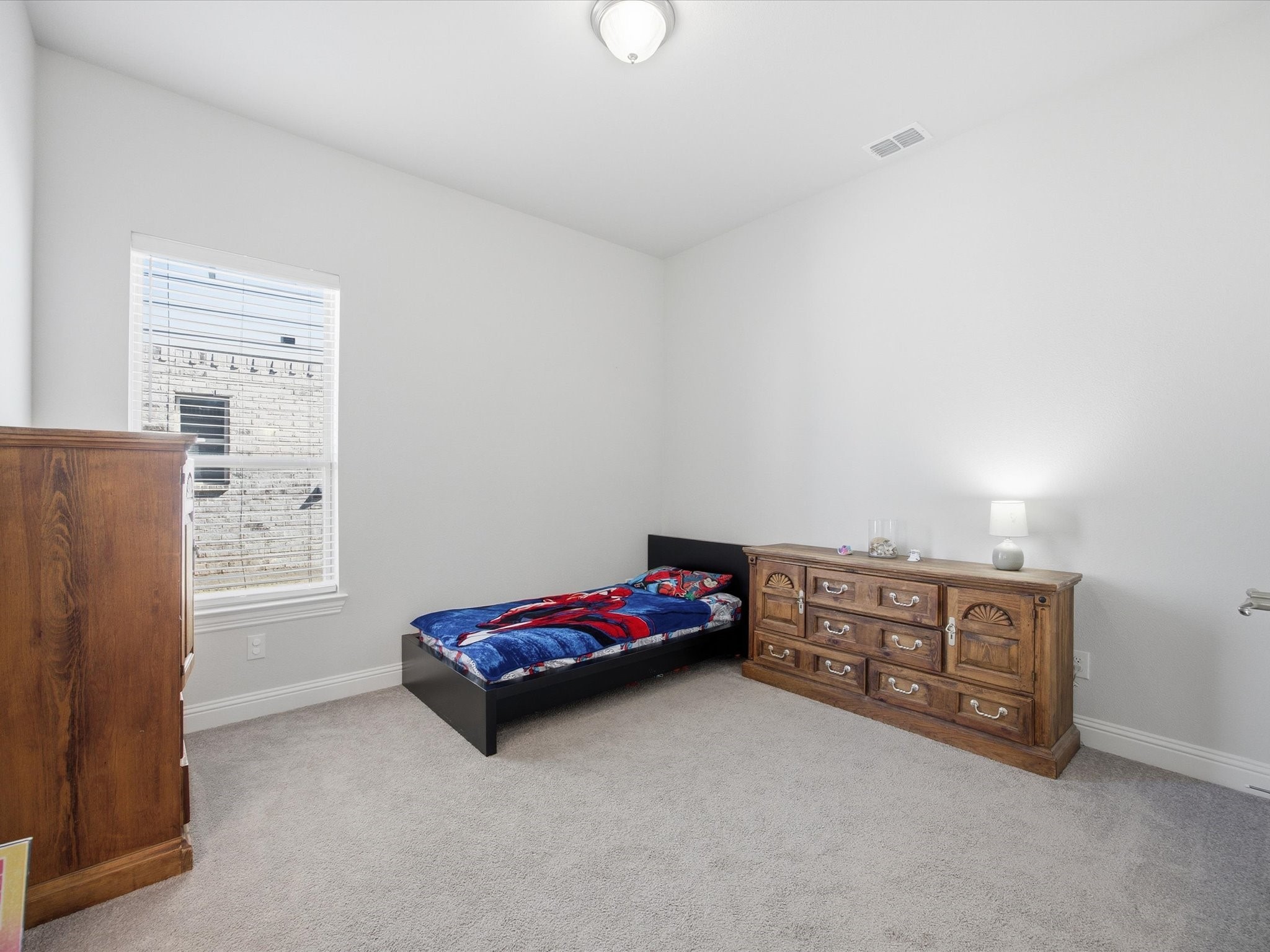 Celina, Texas, 75009, United States, 4 Bedrooms Bedrooms, ,3 BathroomsBathrooms,Residential,For Sale,1988975