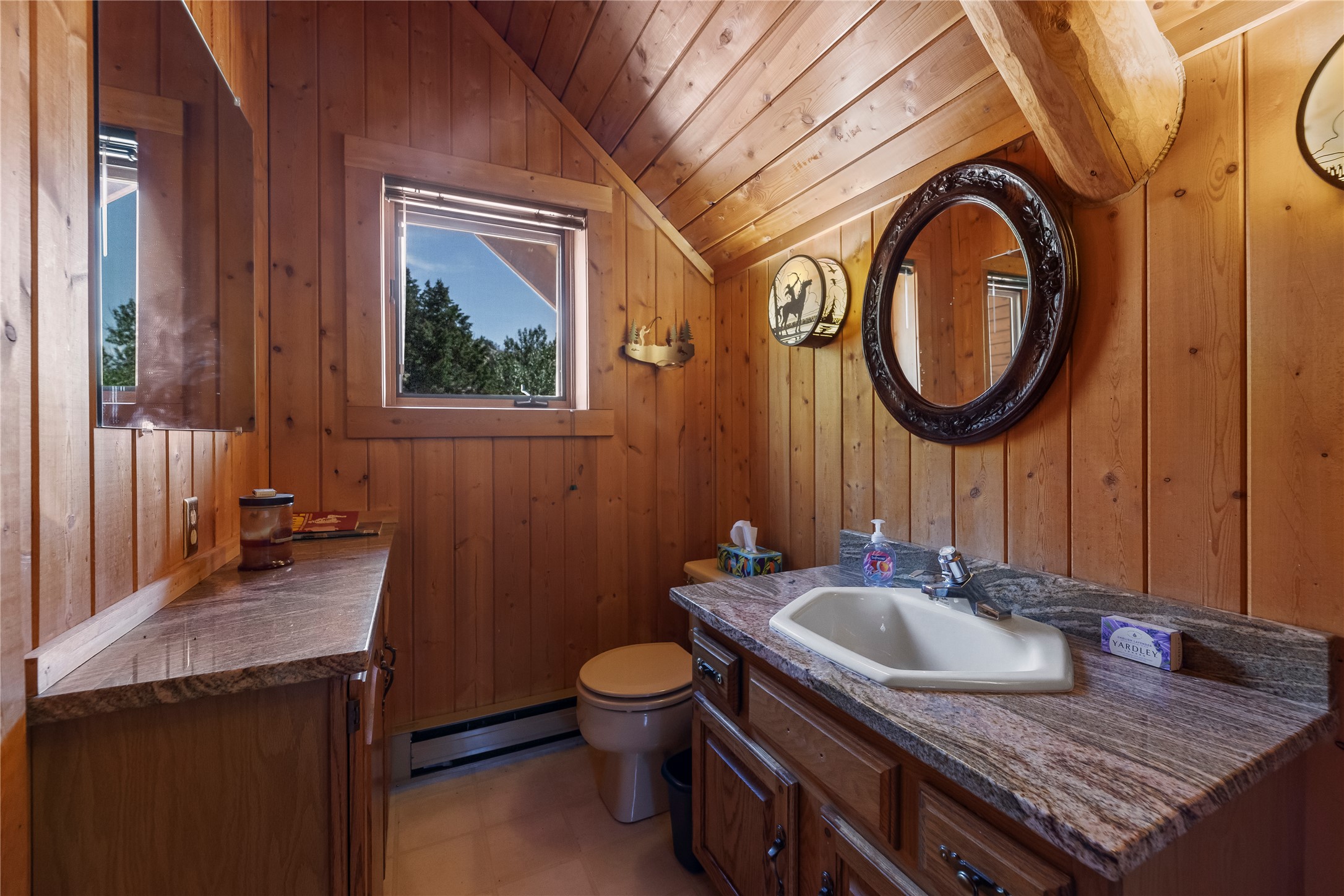  380 W Boulder Road - 物件實景