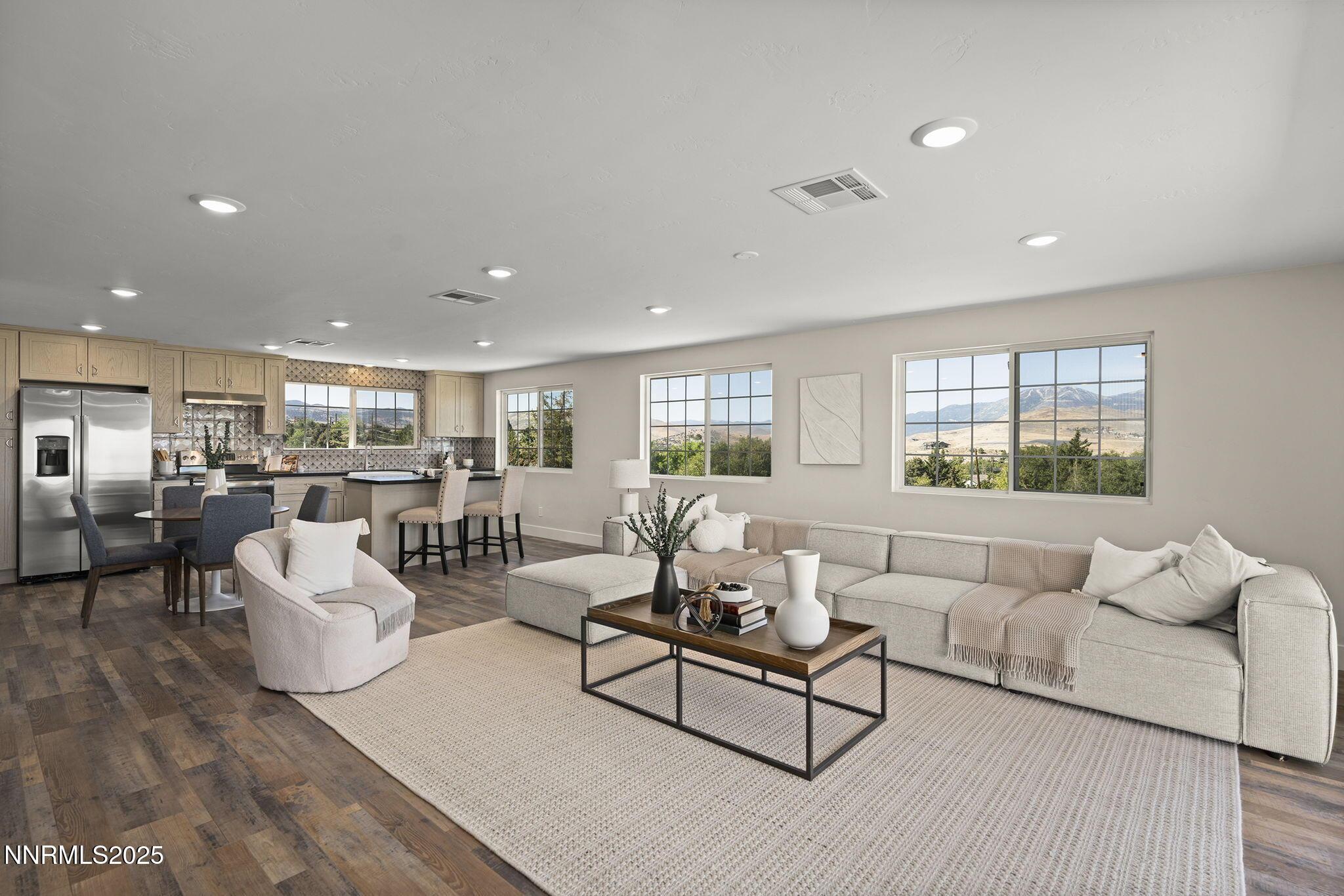 Reno, Nevada, 89521, United States, 3 Bedrooms Bedrooms, ,3 BathroomsBathrooms,Residential,For Sale,1988290