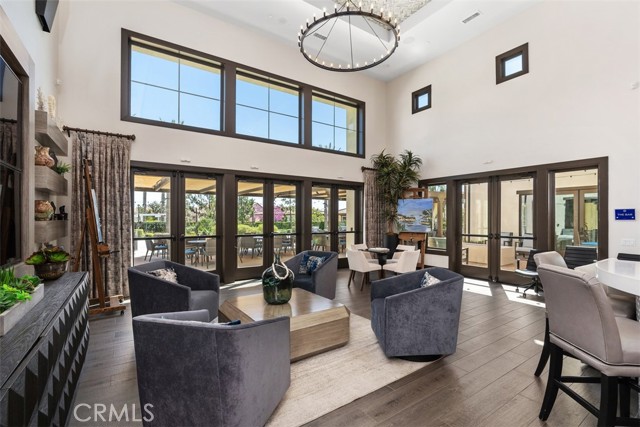 Ontario, California, 91761, United States, 2 Bedrooms Bedrooms, ,3 BathroomsBathrooms,Residential,For Sale,1977119