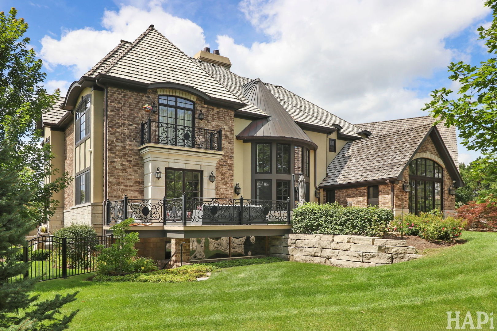 South Barrington, Illinois, 60010, United States, 5 Bedrooms Bedrooms, ,6 BathroomsBathrooms,Residential,For Sale,1947968
