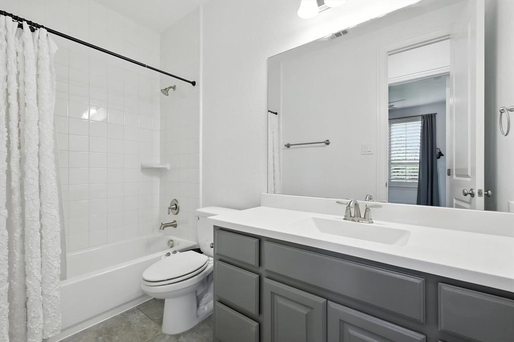 Argyle, Texas, 76226, United States, 4 Bedrooms Bedrooms, ,3 BathroomsBathrooms,Residential,For Sale,1920621