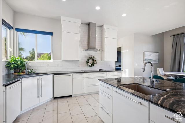 St. George, Utah, 84790, United States, 6 Bedrooms Bedrooms, ,6 BathroomsBathrooms,Residential,For Sale,1983987